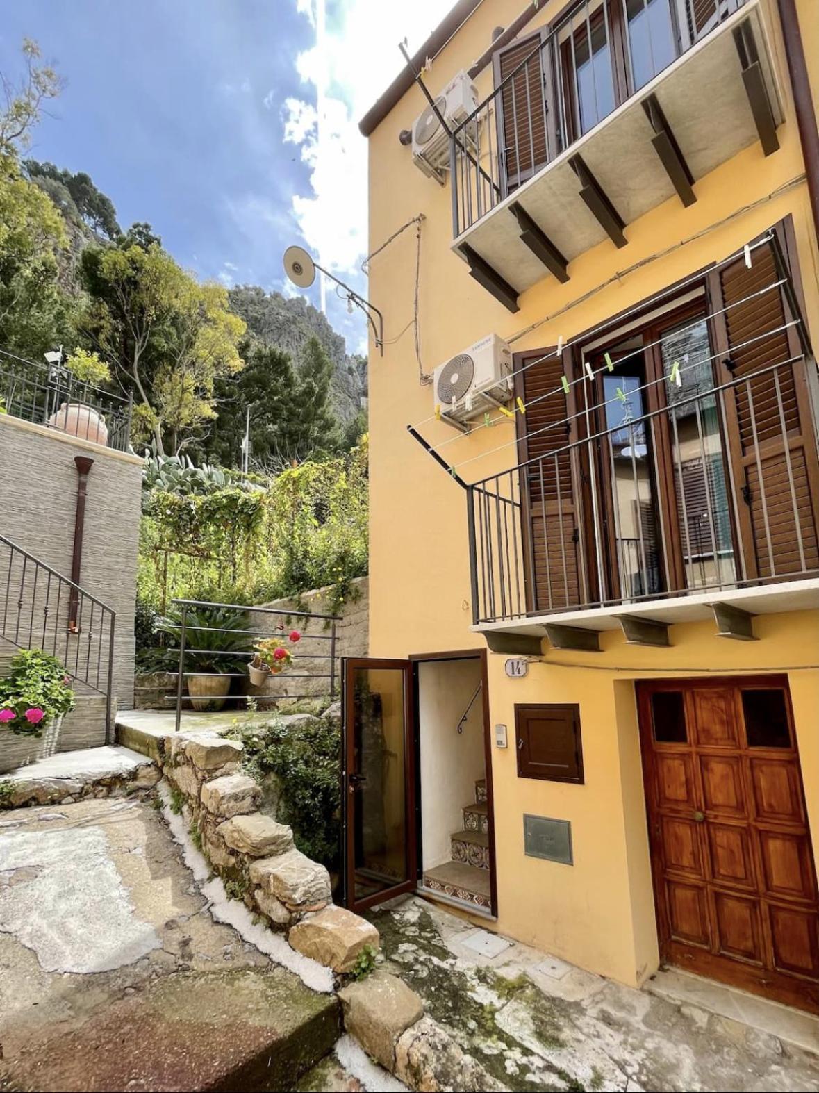 Casa Le Maioliche By Housilia Holiday home Cefalu