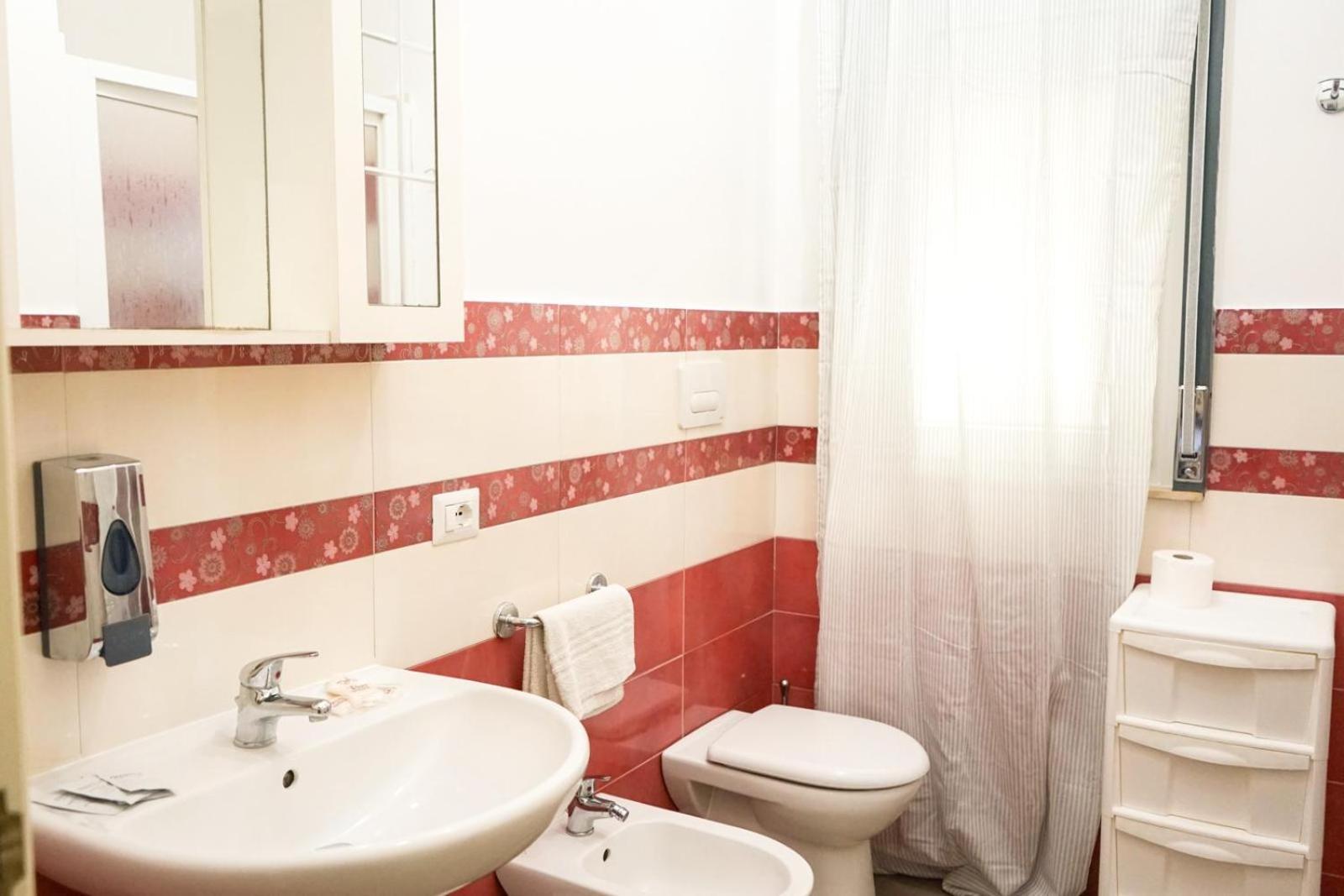 Rael Apartment