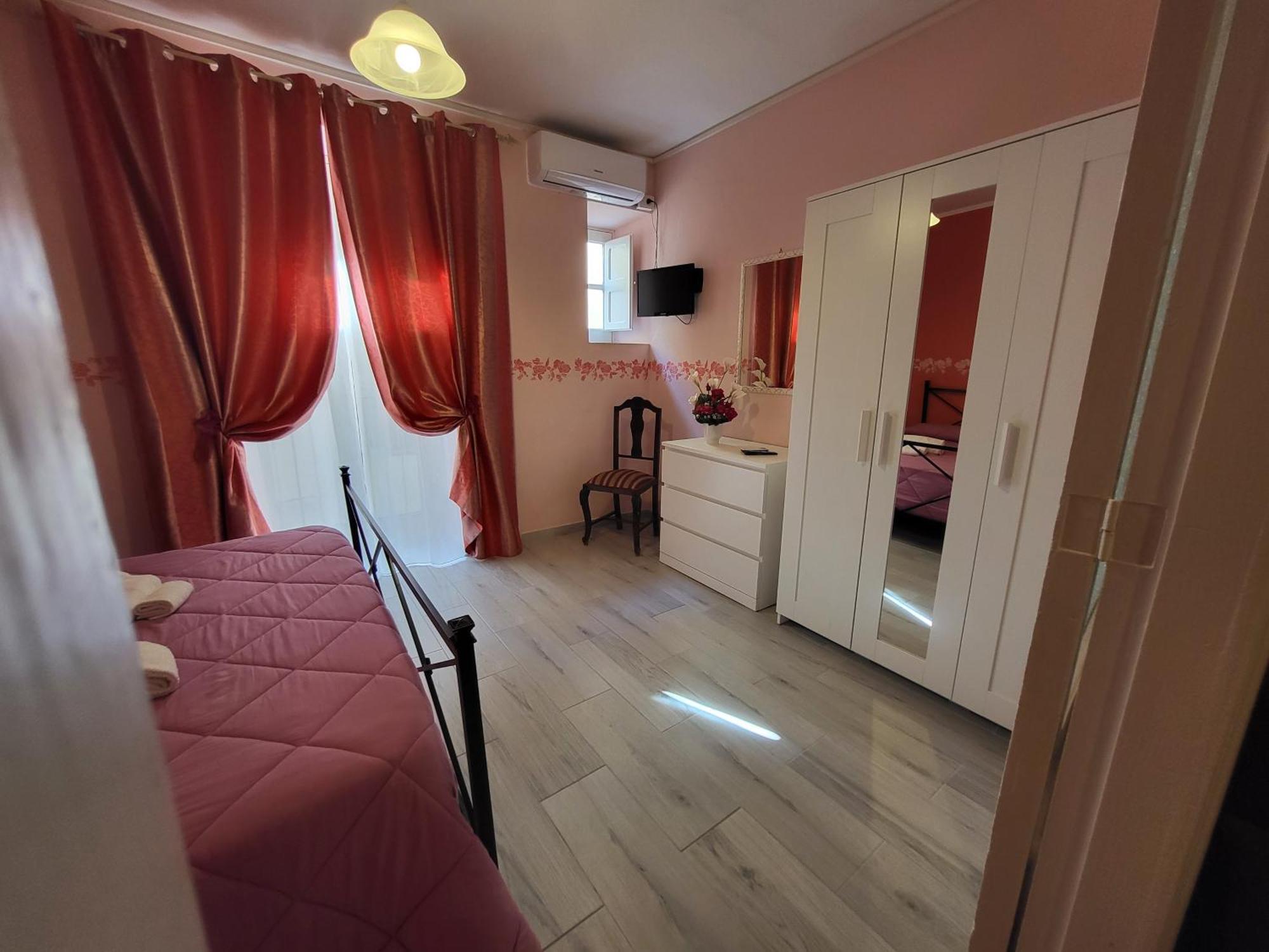 Apartment Sweet *