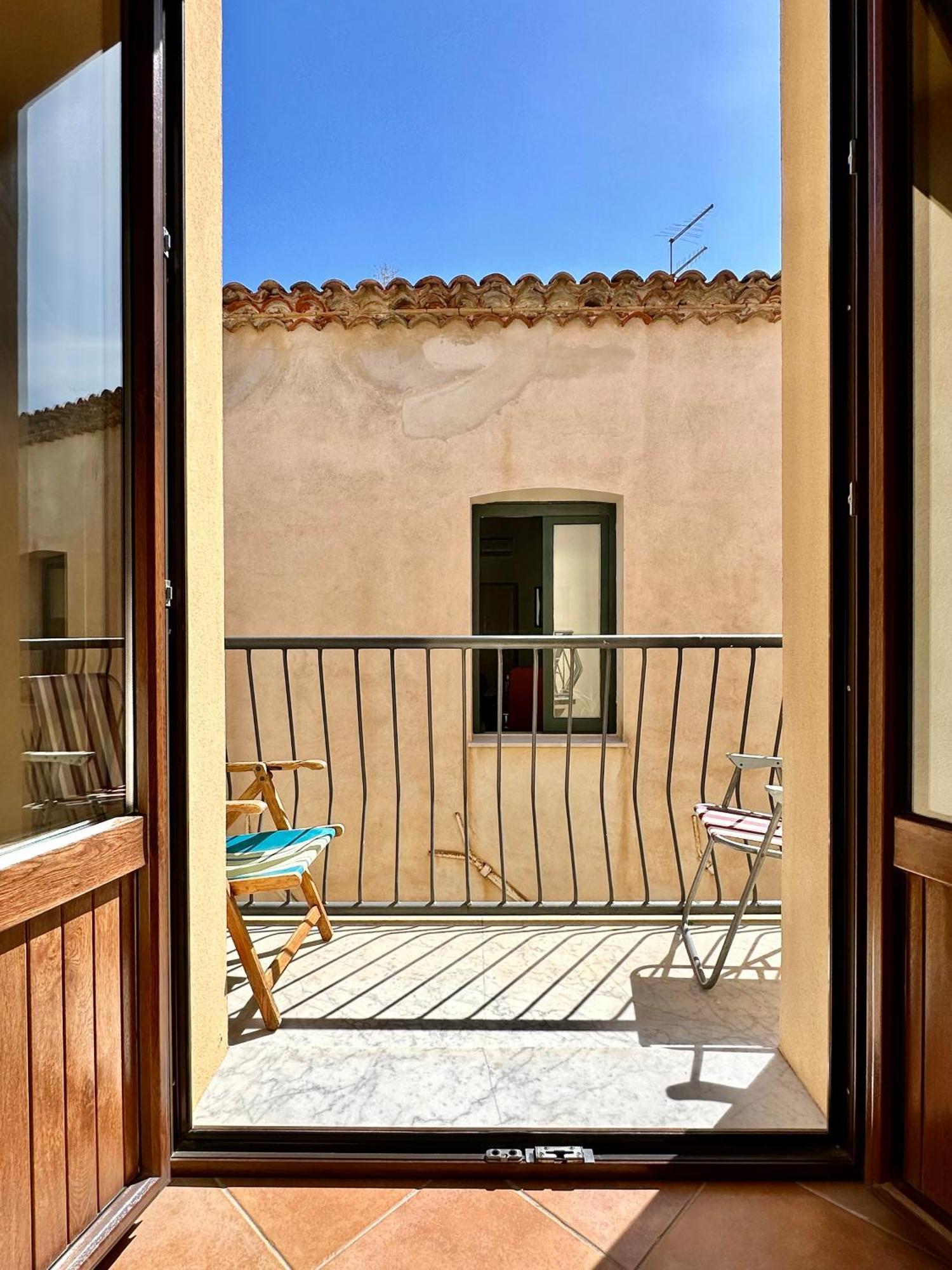 Apartment Casa Marzia By Housilia Cefalu