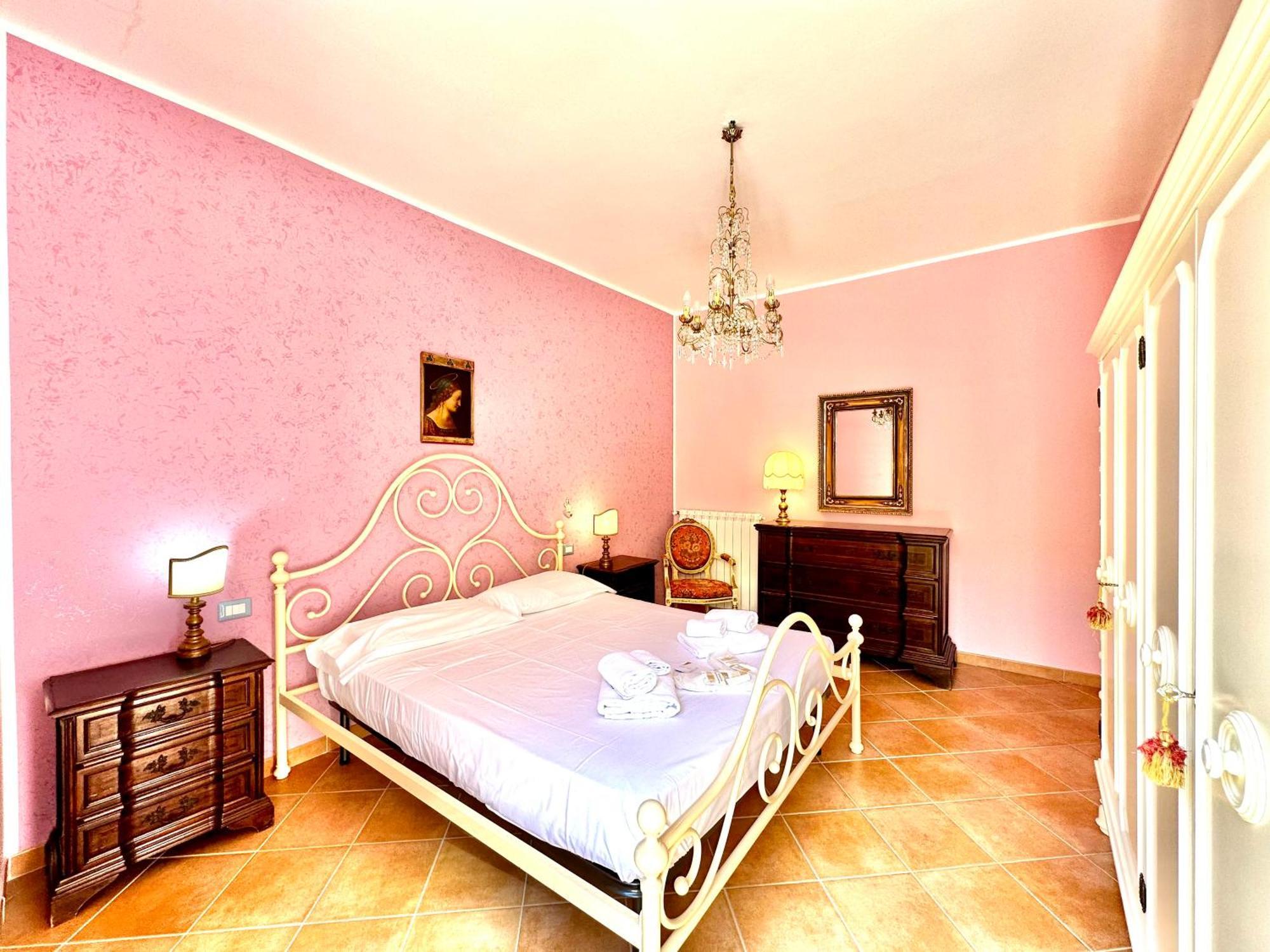 Apartment Casa Marzia By Housilia Cefalu