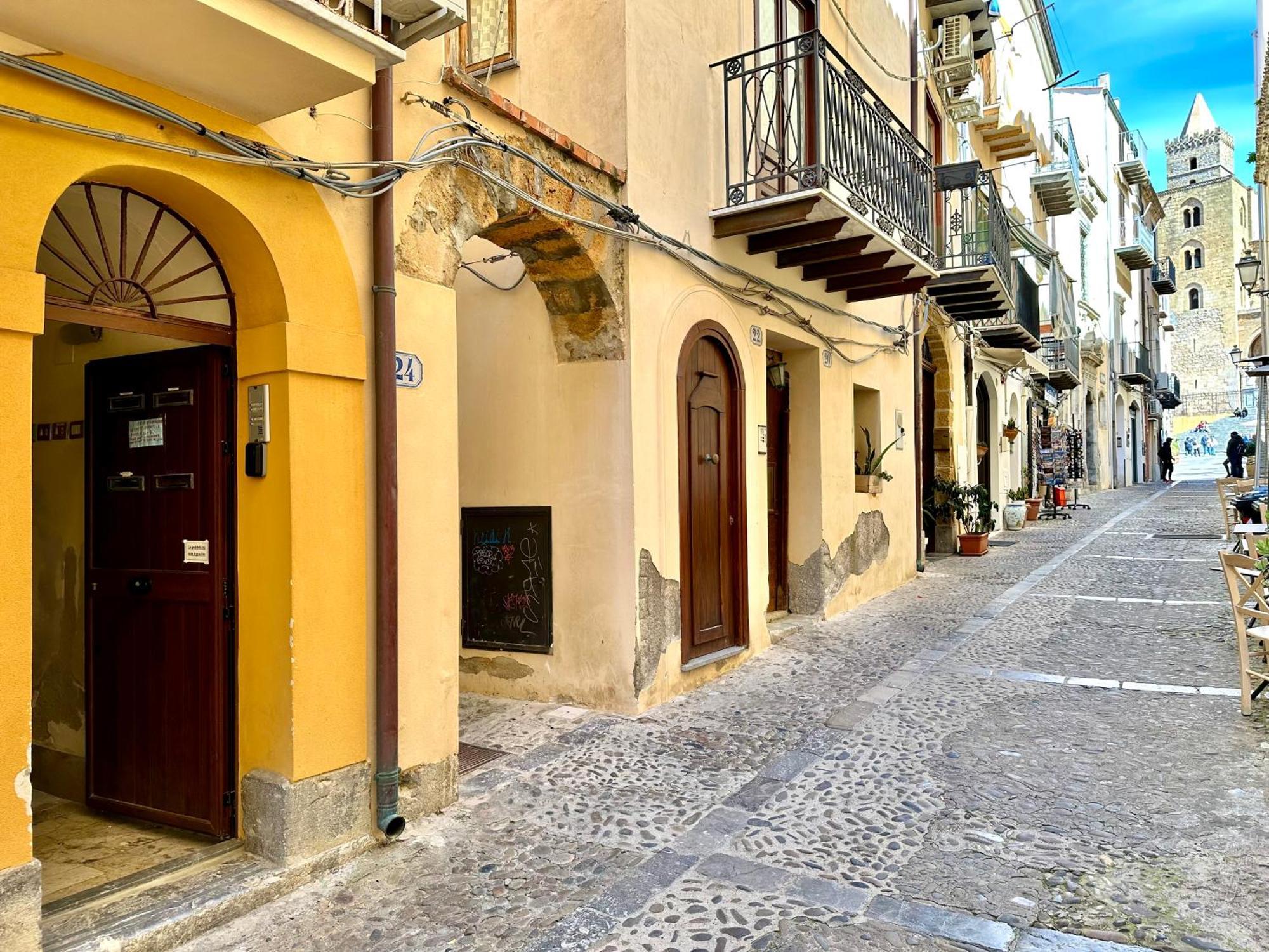 Apartamento Casa Marzia By Housilia Cefalù