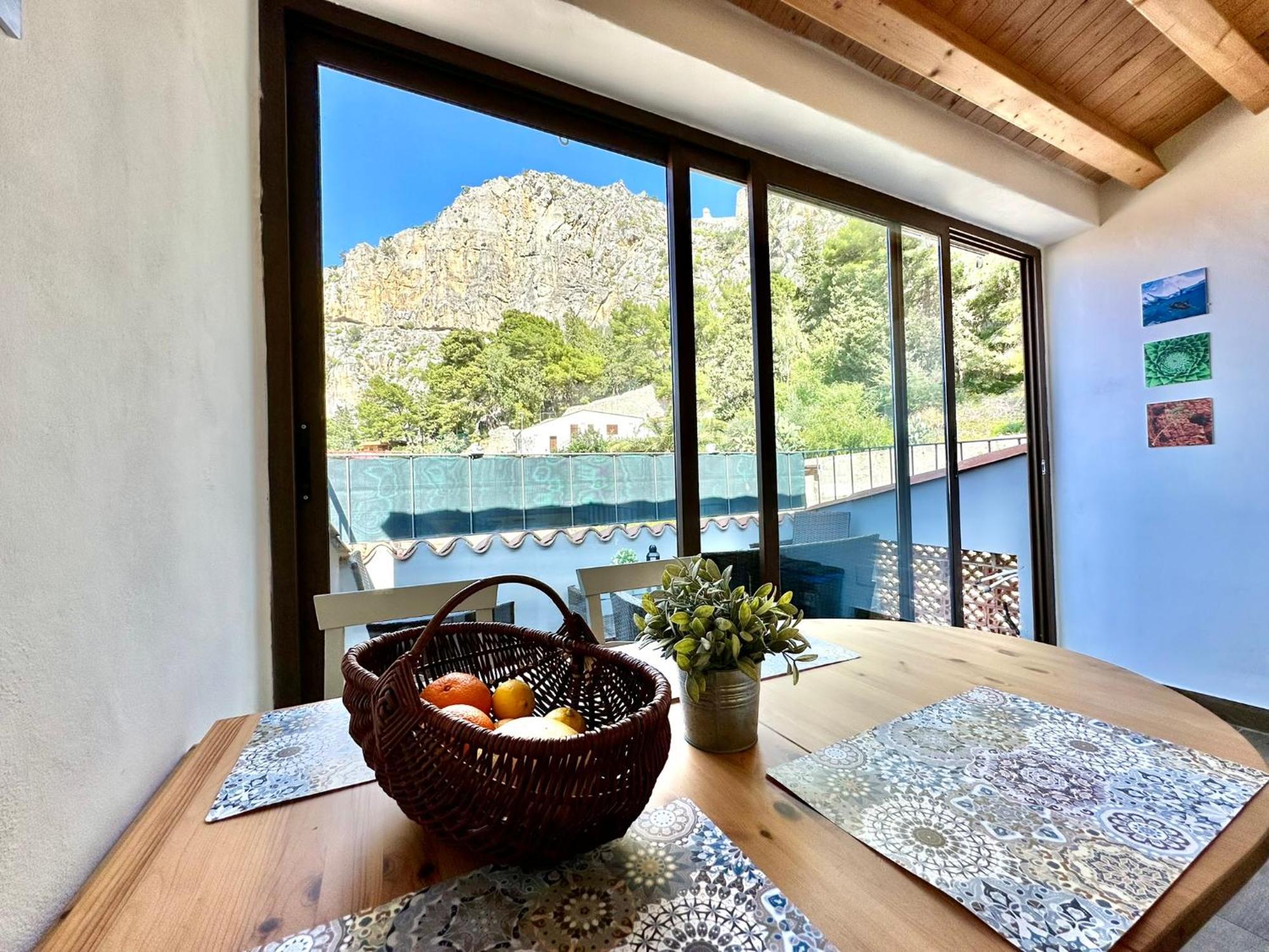 Holiday home Casa Le Maioliche By Housilia Cefalu