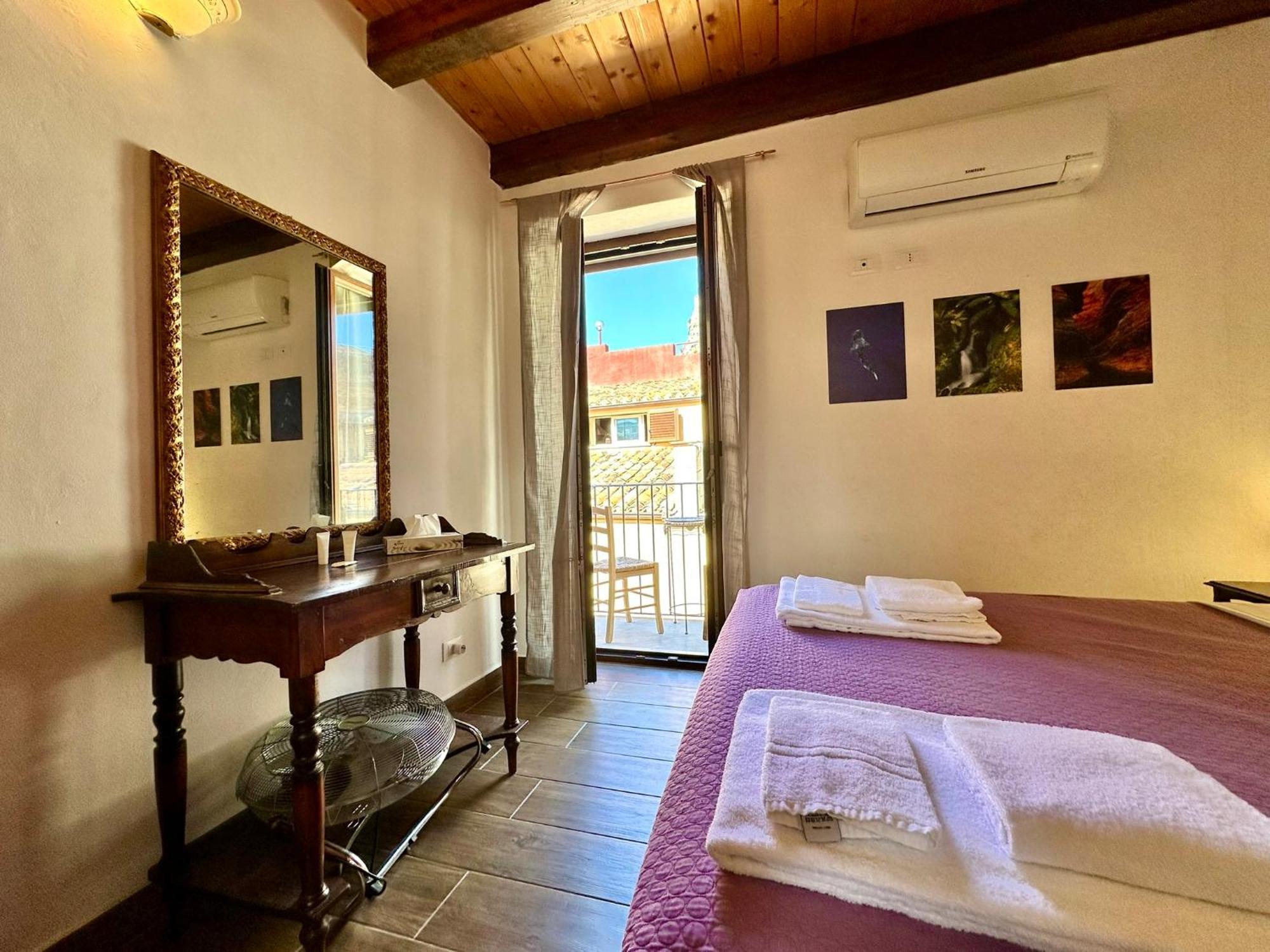 Casa Le Maioliche By Housilia * Cefalu