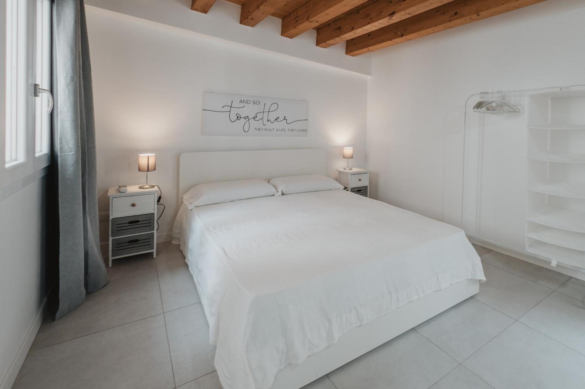 Apartment Art Collection By Wonderful Italy
