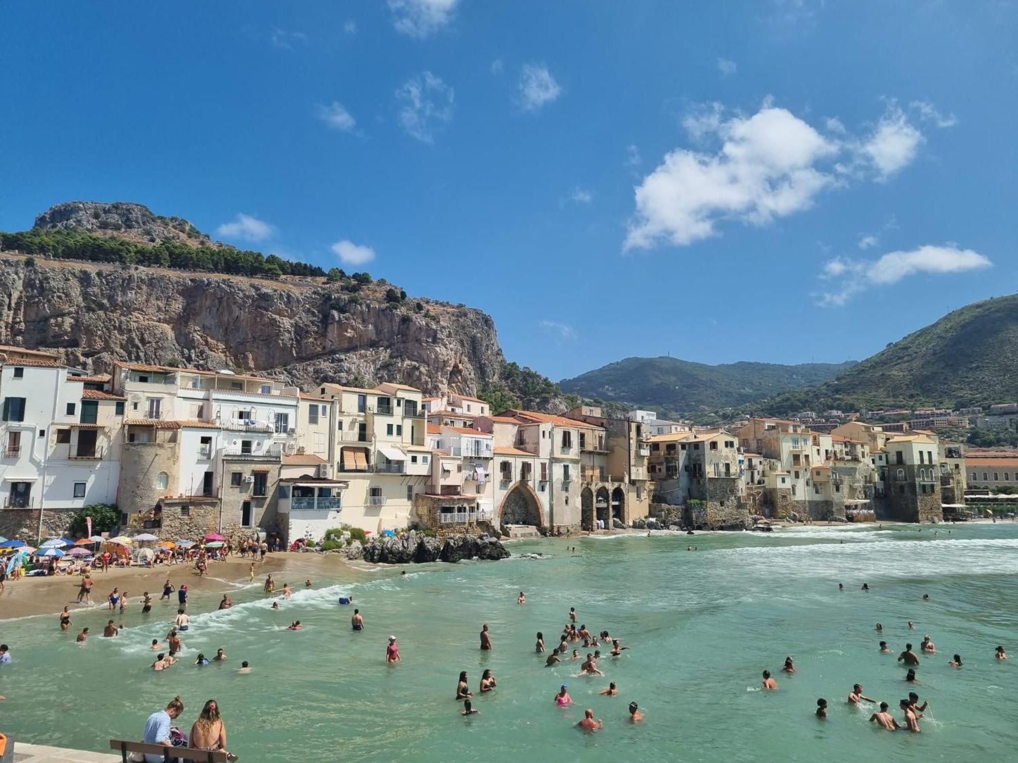 Casa Azzurra- Dalila Cefalu