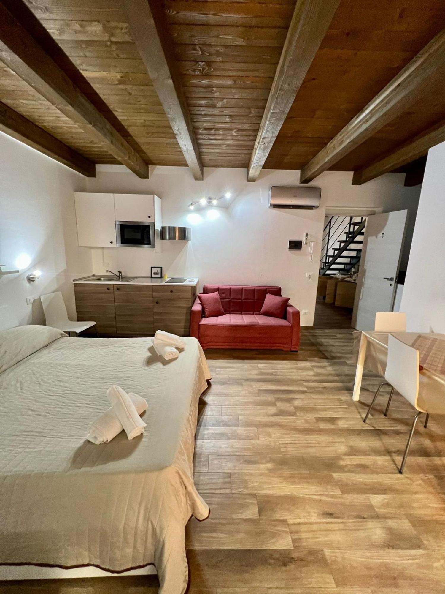 Gasthof 67 Cefalù
