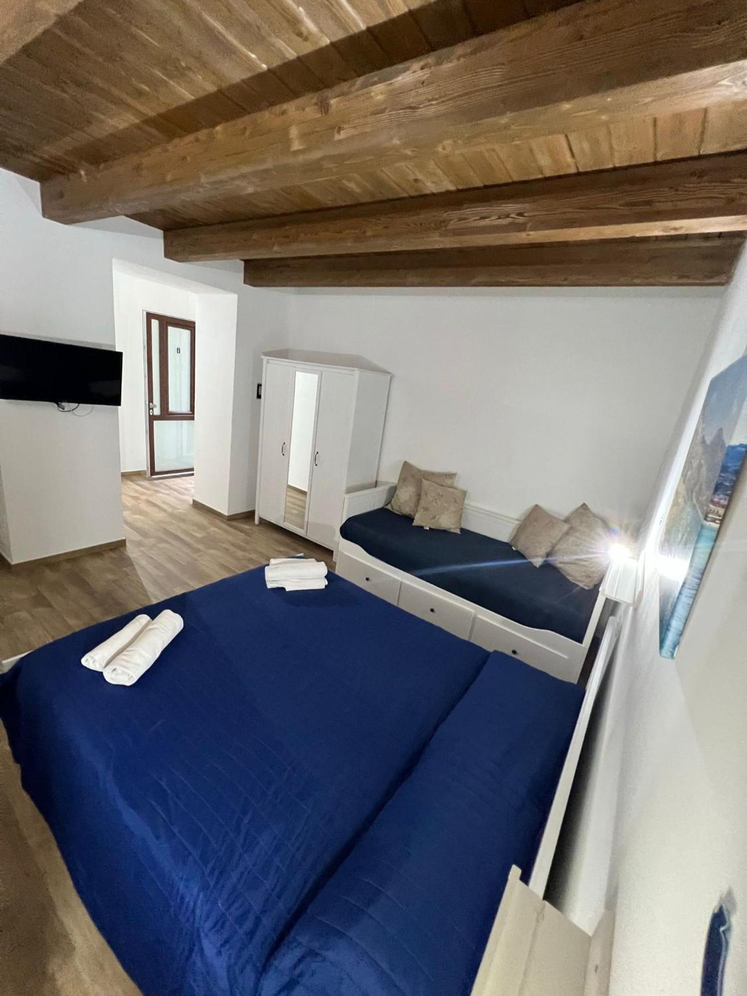 67 * Cefalù