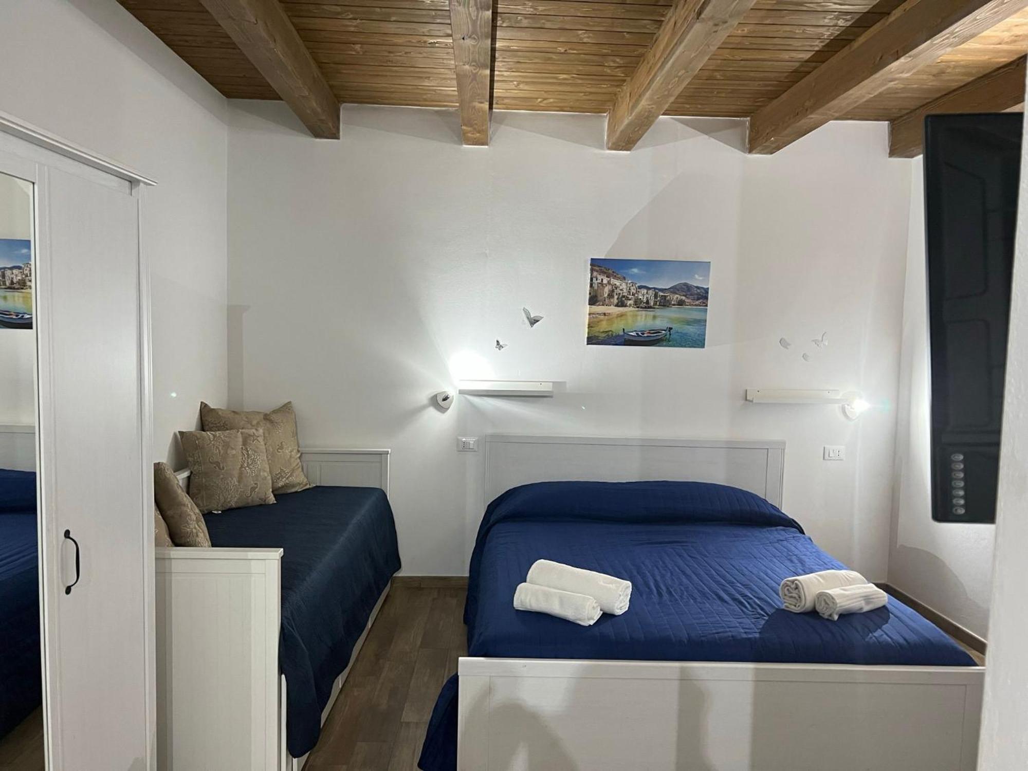 Gasthof 67 Cefalù
