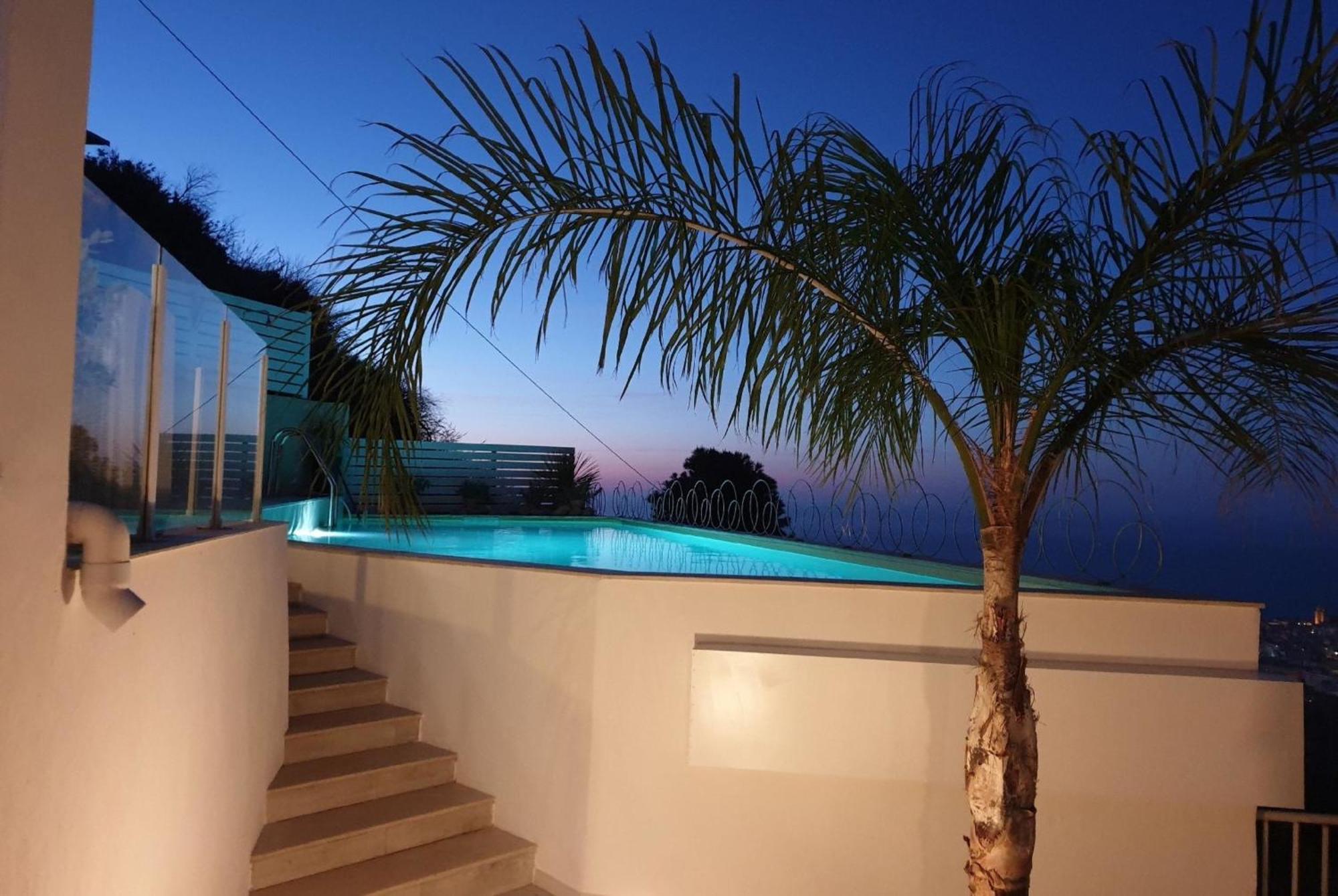Holiday home Mit Privatpool Fuer 10 Personen In Cefalu, Sizilien *