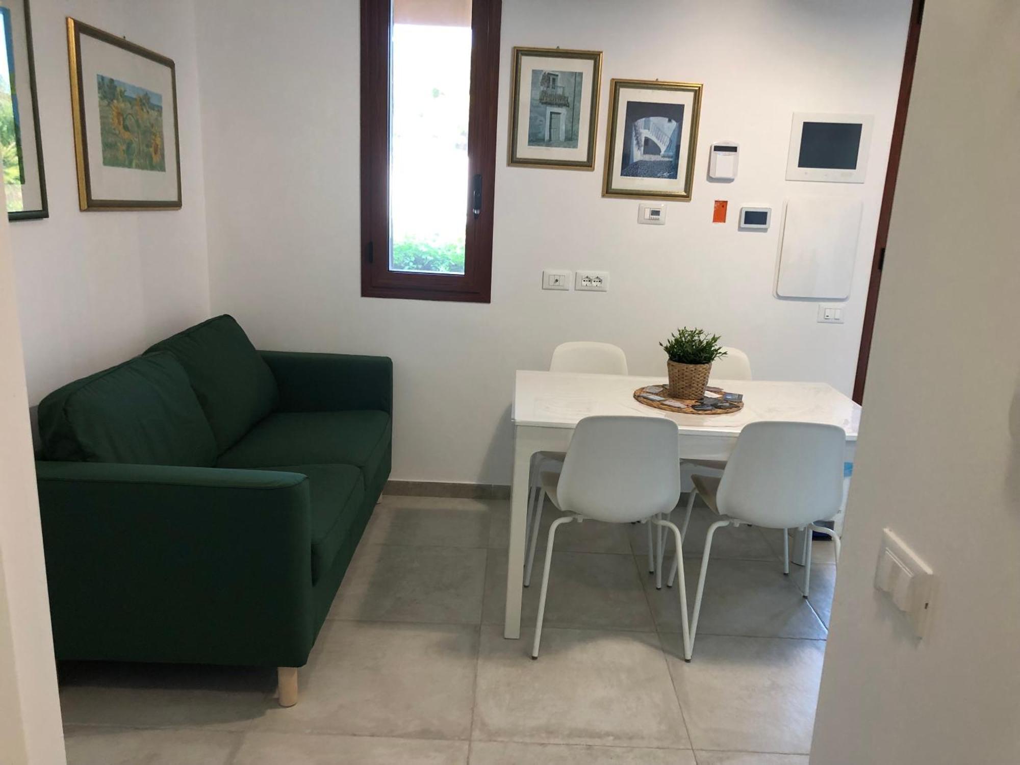 Brezza Di Levante Apartment *
