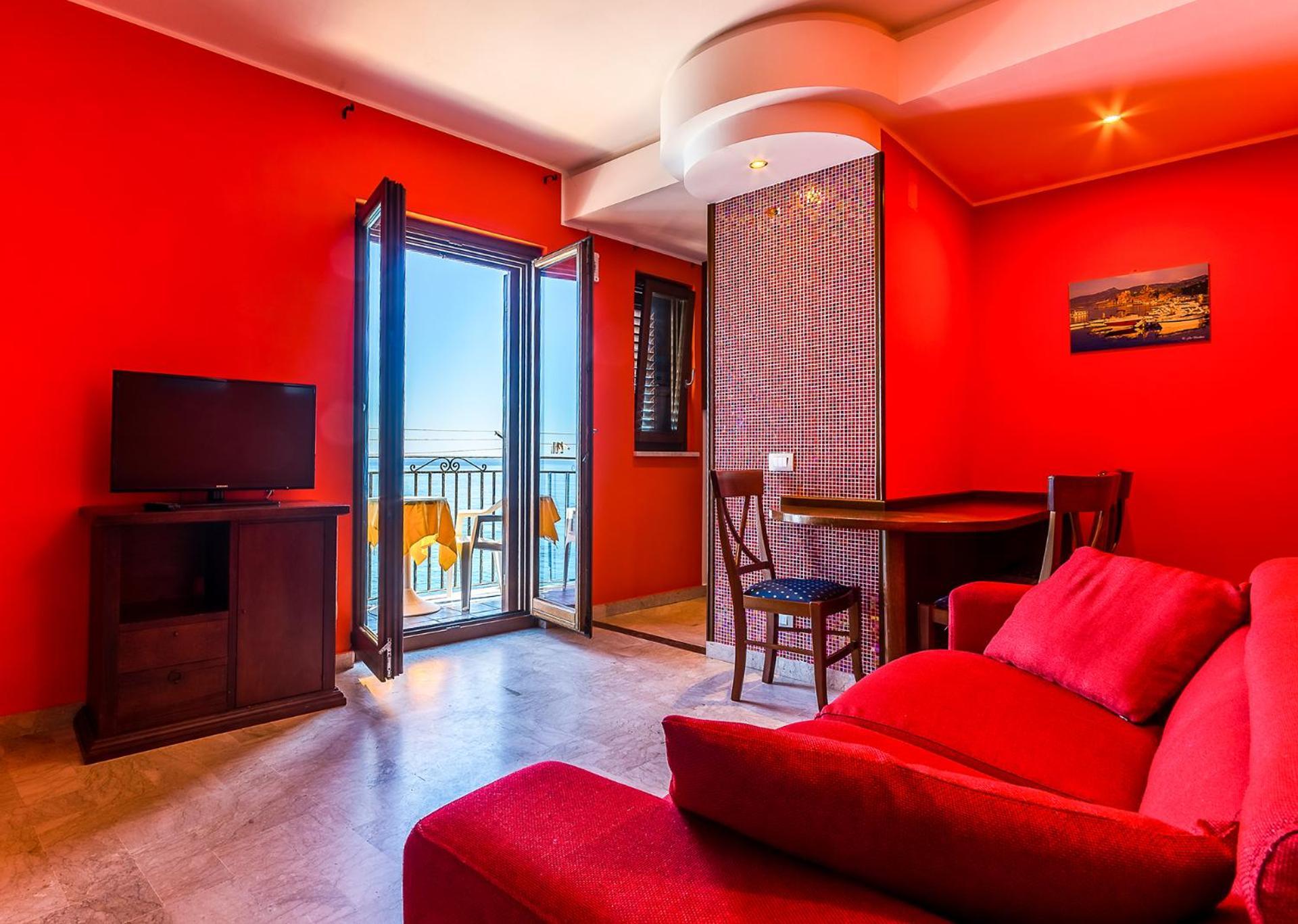 Aparthotel Miramare 2*