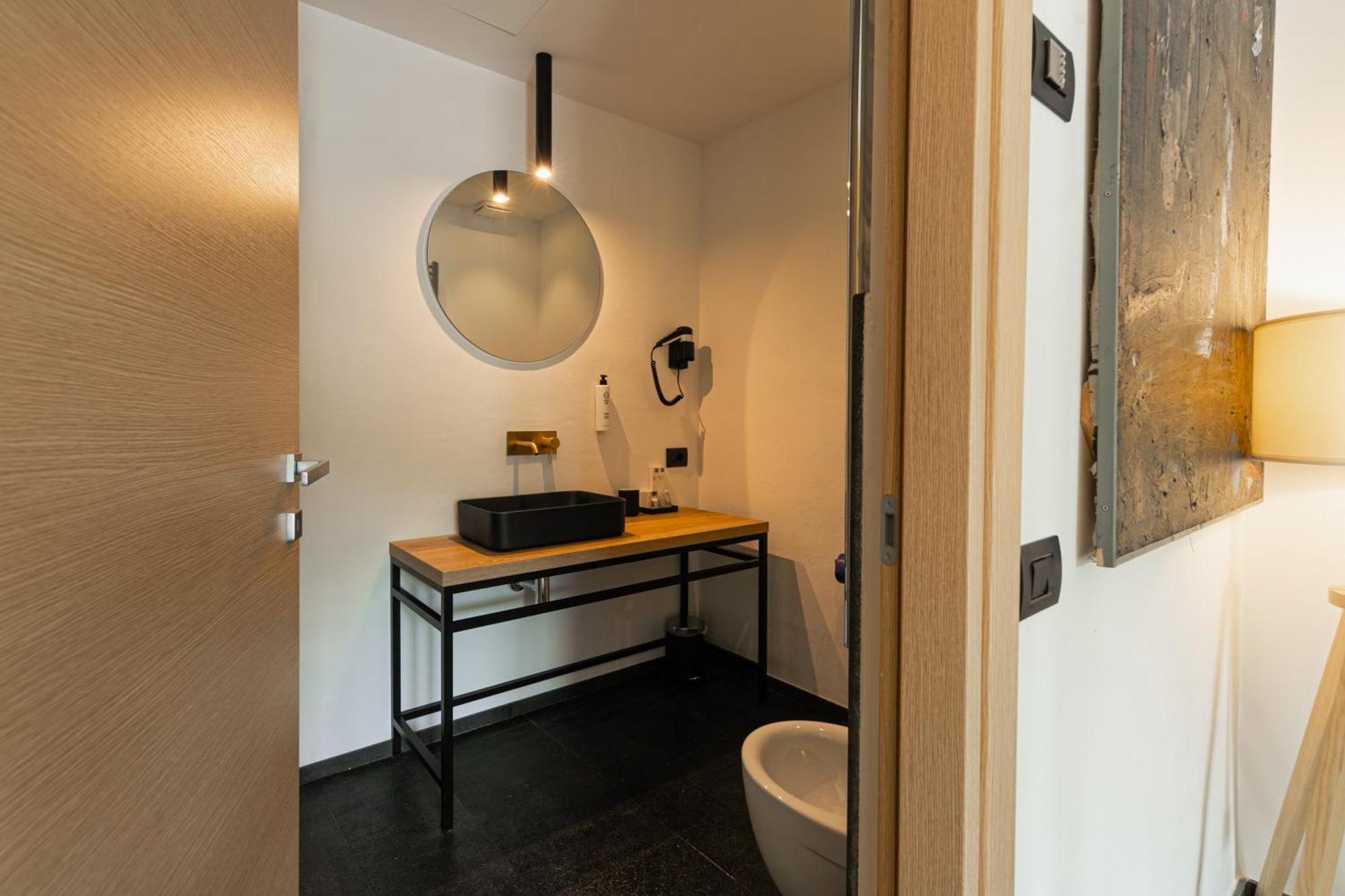 Toto Hotel