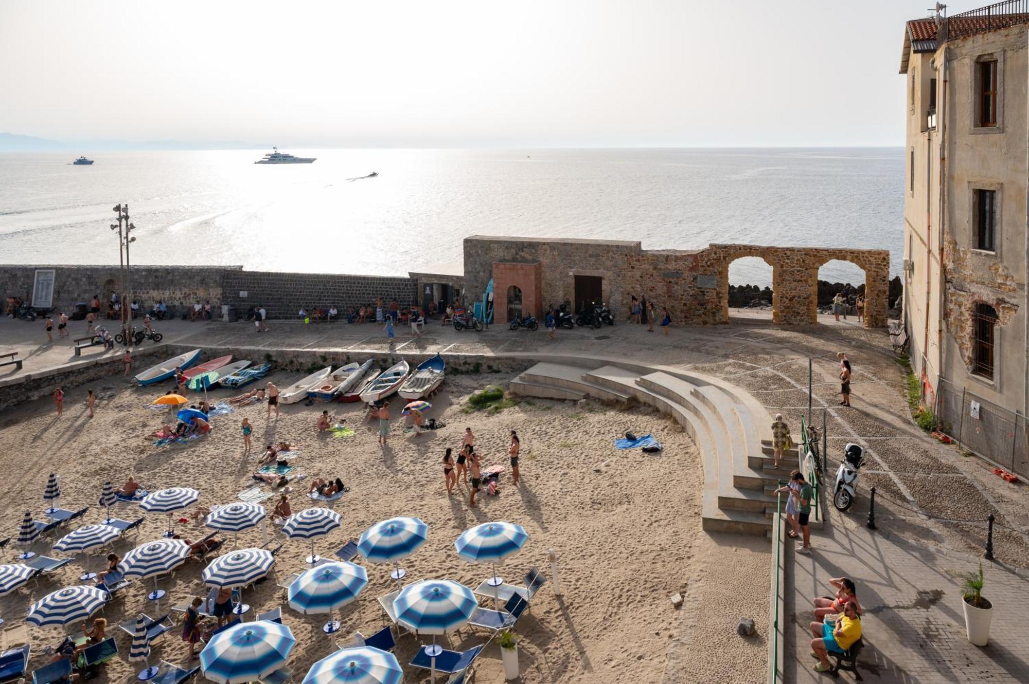 Apartment Tramonto Marina Cefalu