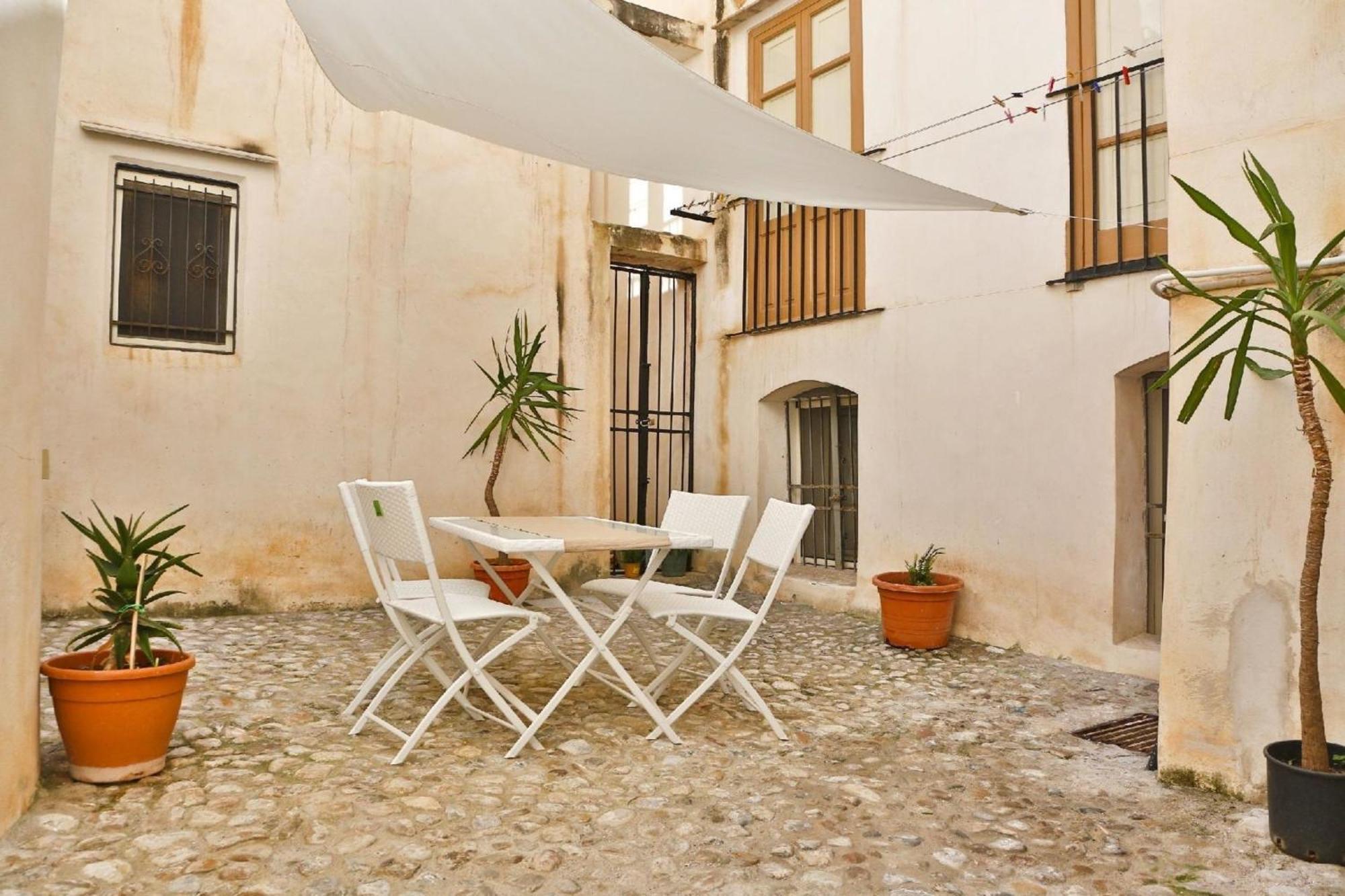 Fuer 3 Personen Ca 30 Qm In Cefalu, Sizilien Nordkueste Von Sizilien Cefalu