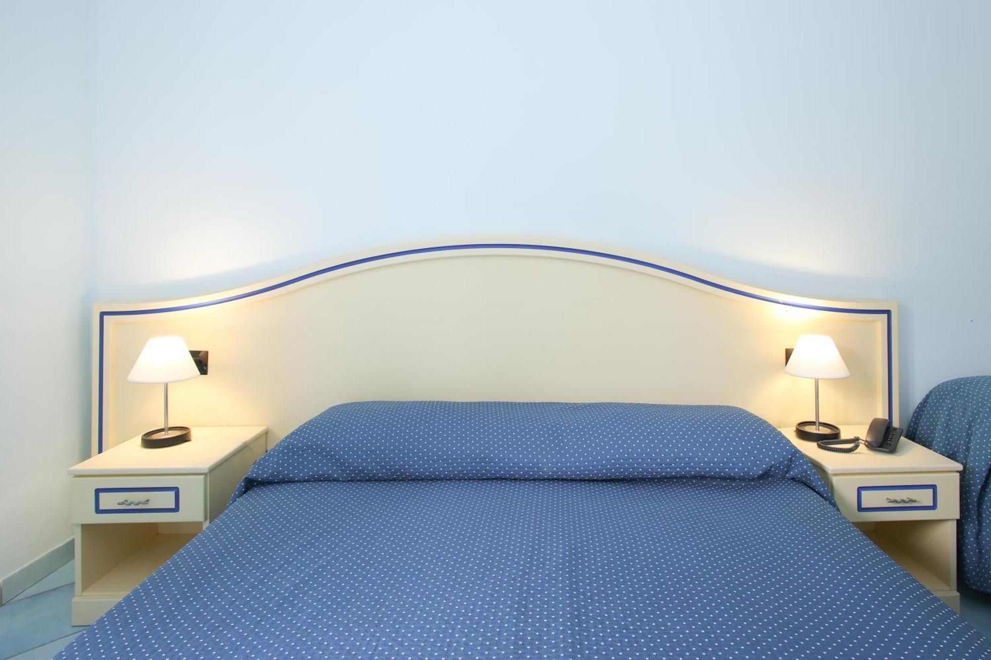 Tourist Hotel