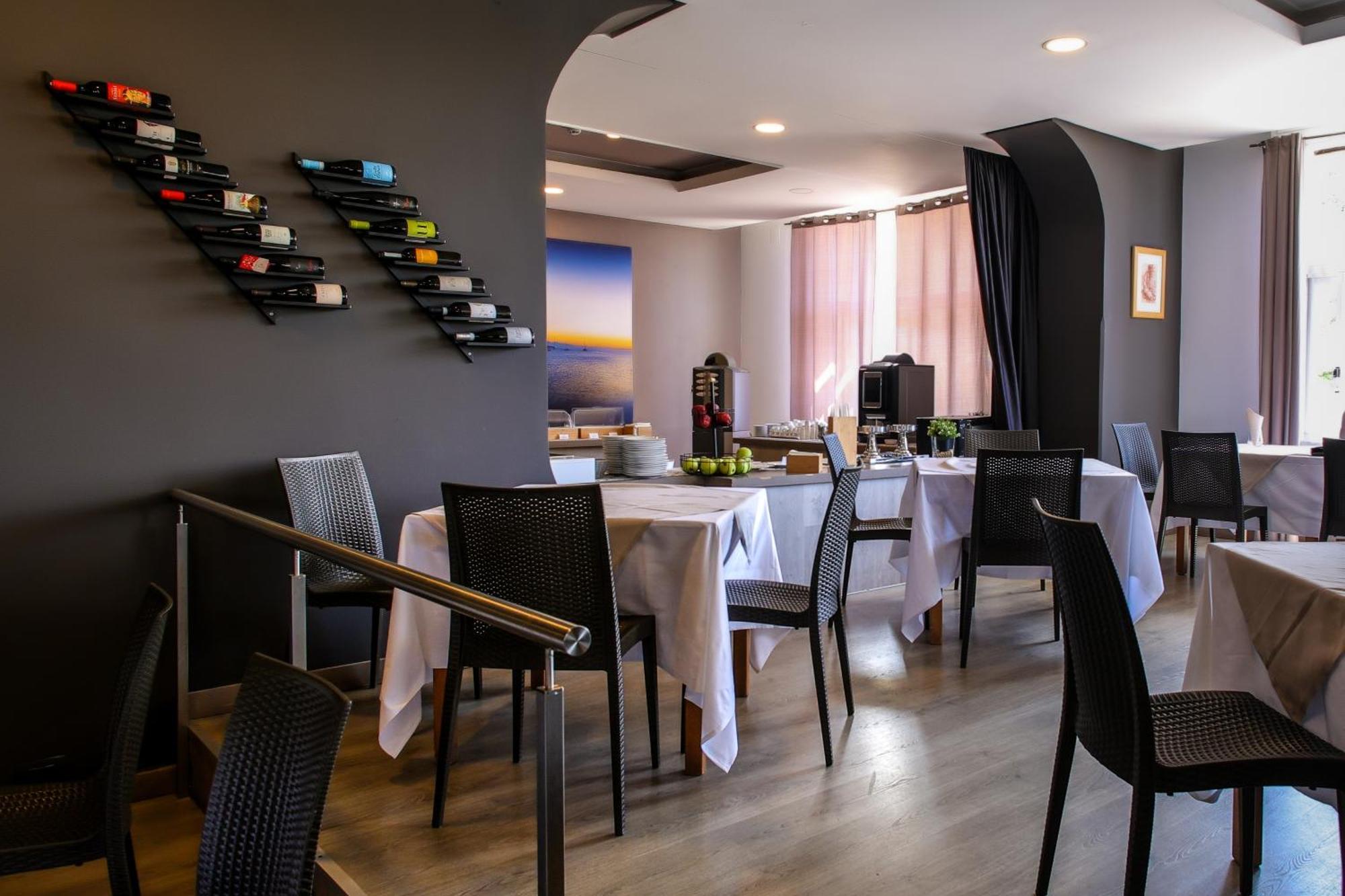 Tourist Hotel 3*