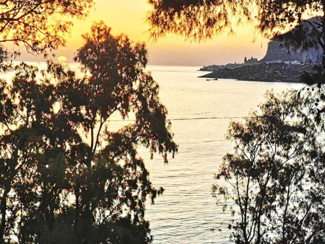 Apartment Sea Bay Cefalu