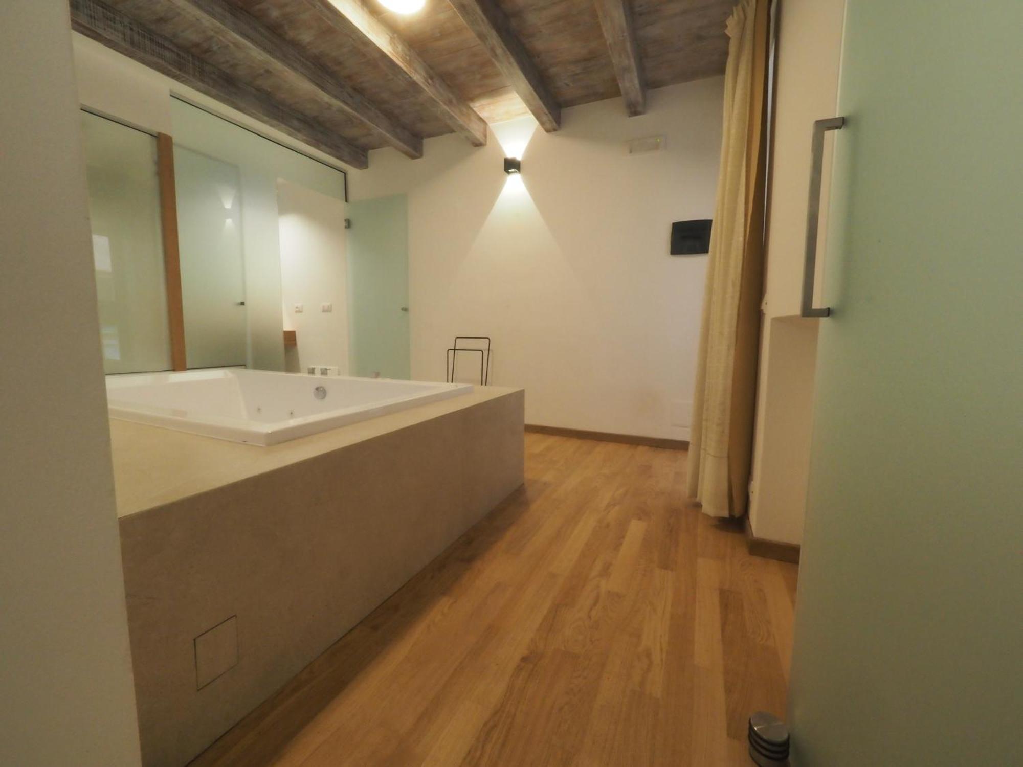 Osterio Magno Apartment *