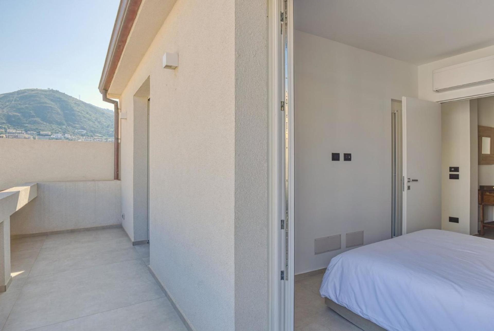Fuer 5 Personen Ca 110 Qm In Cefalu, Sizilien Nordkueste Von Sizilien *