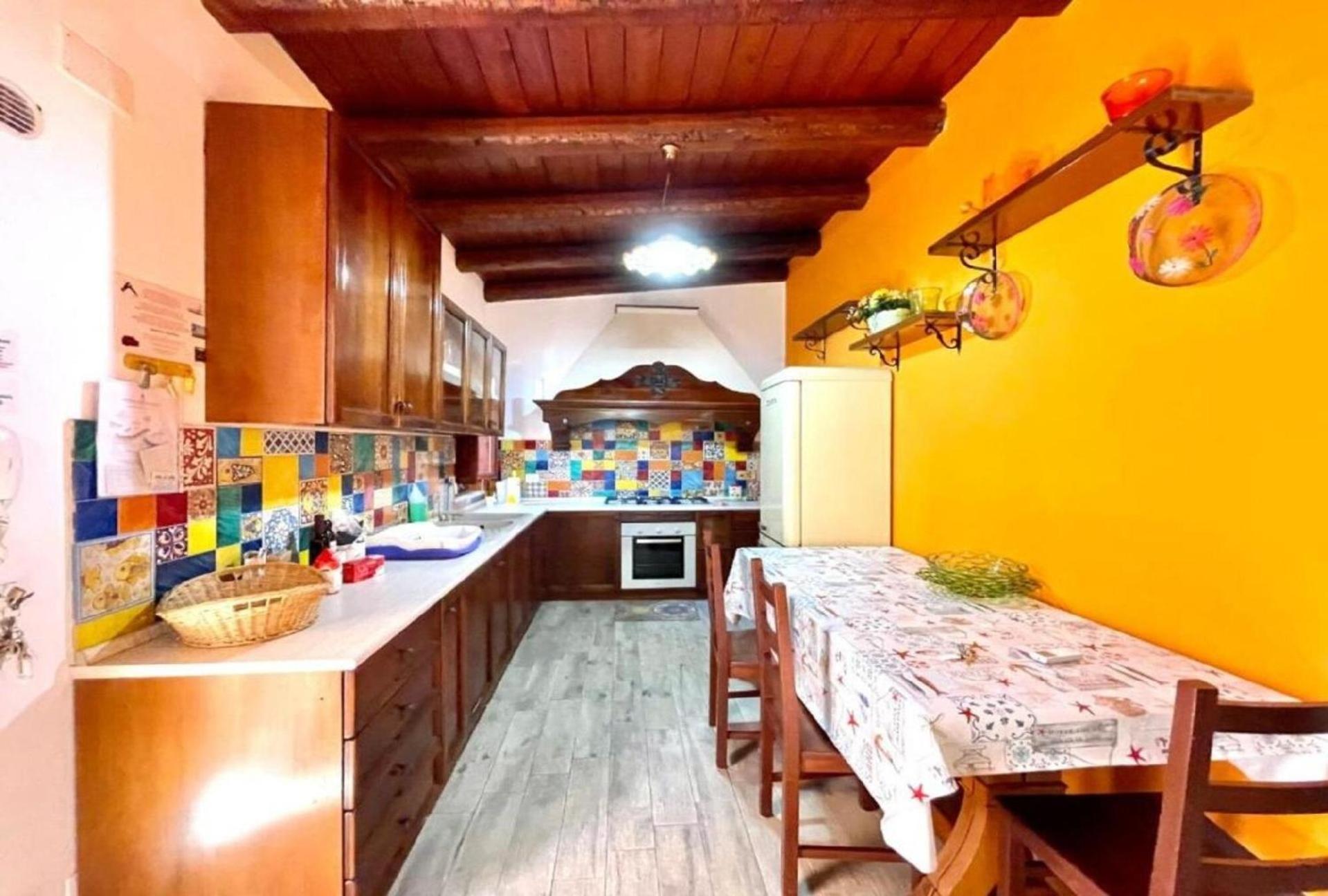 Fuer 5 Personen Ca 60 Qm In Cefalu, Sizilien Nordkueste Von Sizilien