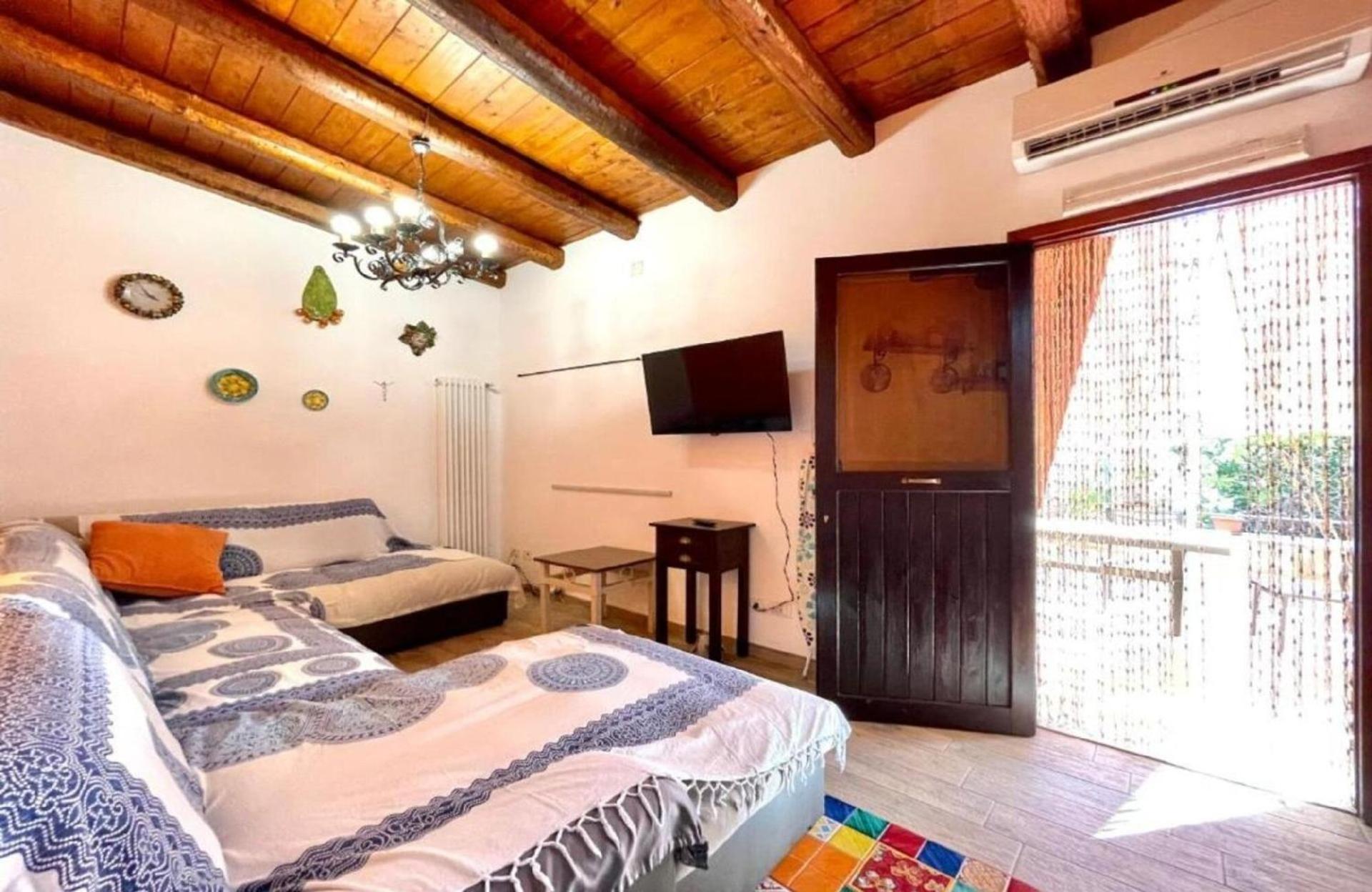 Fuer 5 Personen Ca 60 Qm In Cefalu, Sizilien Nordkueste Von Sizilien Apartment