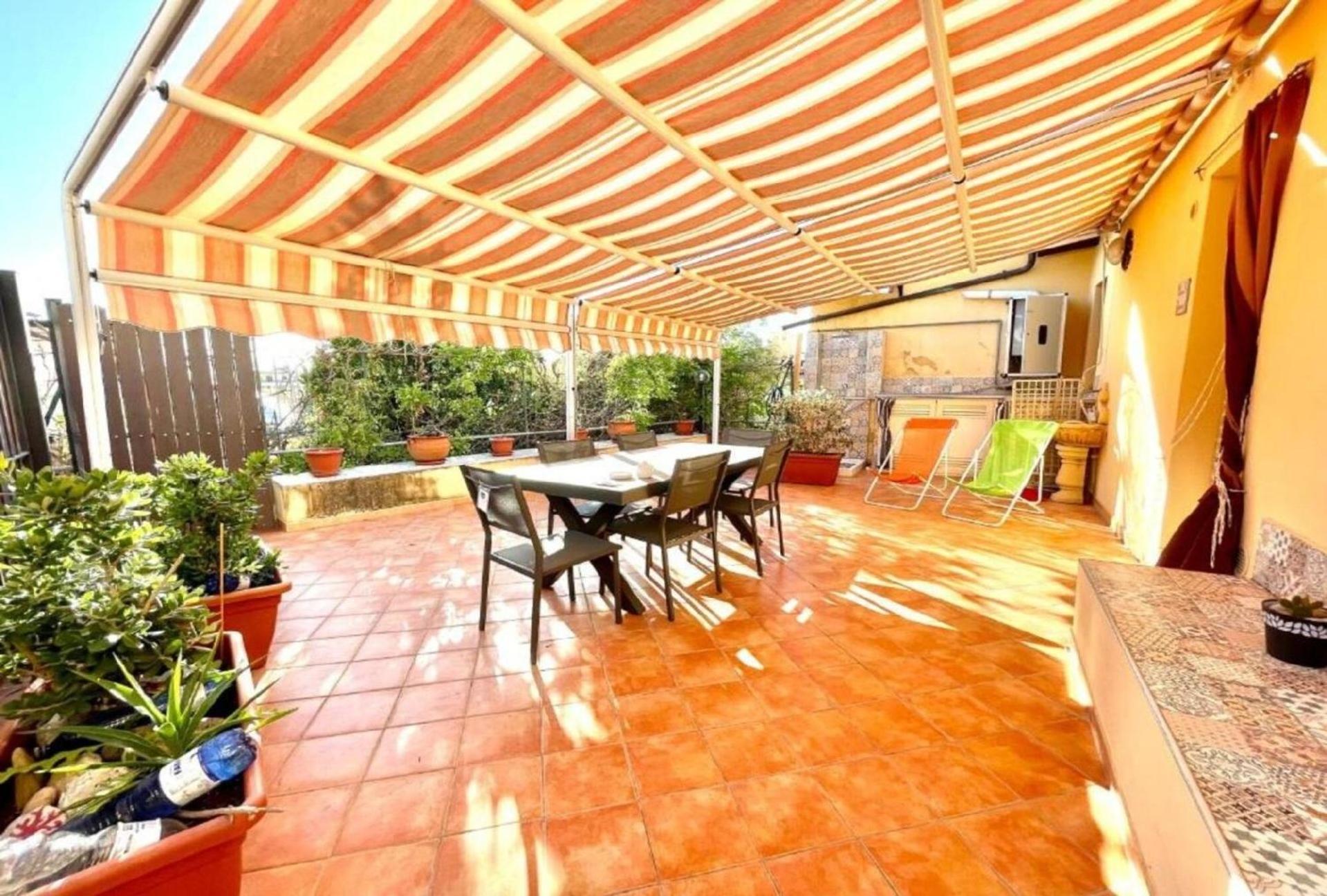 Fuer 5 Personen Ca 60 Qm In Cefalu, Sizilien Nordkueste Von Sizilien *