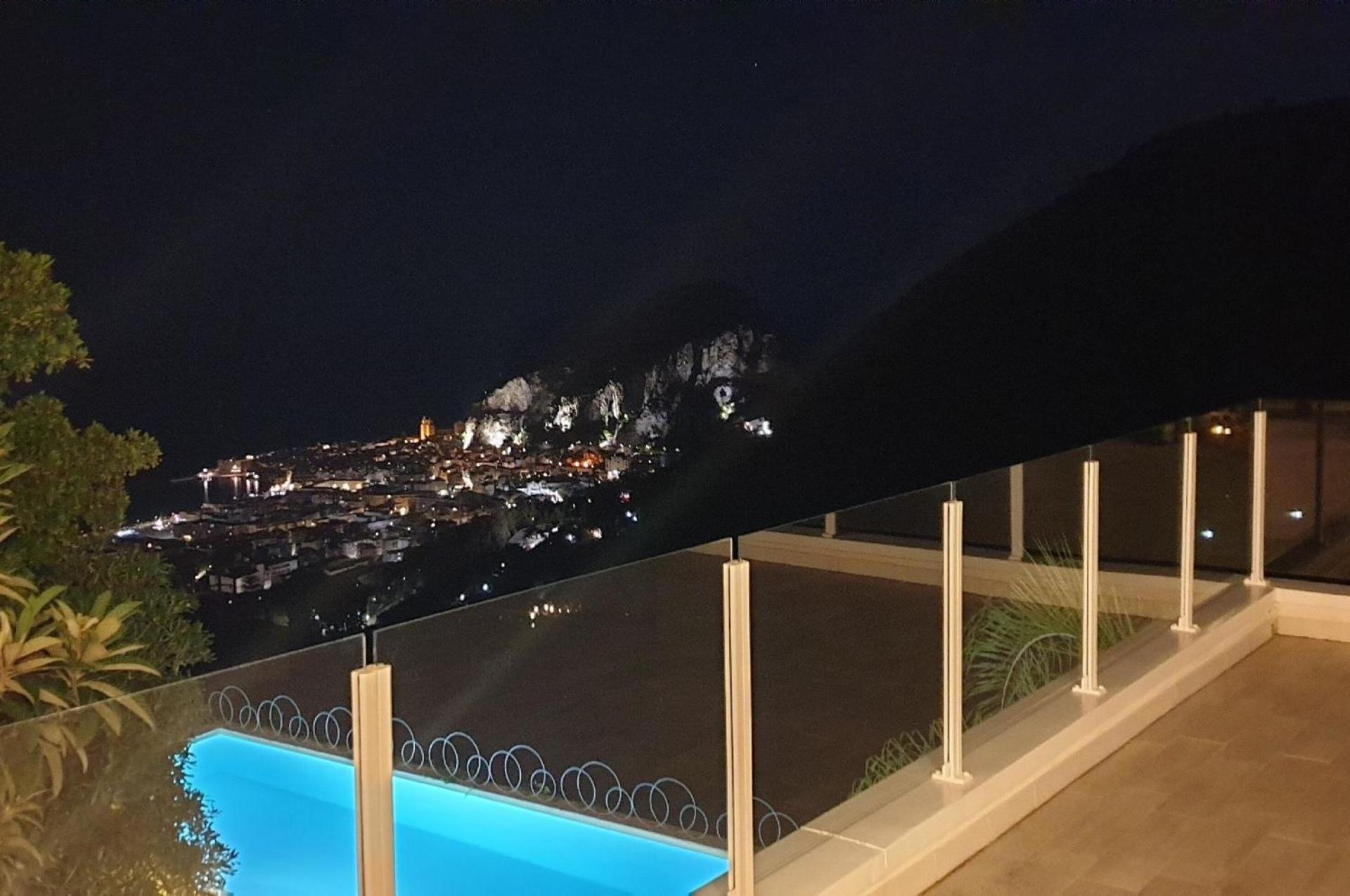 Casa vacanze Mit Privatpool Fuer 6 Personen Ca 150 Qm In Cefalu, Sizilien Nordkueste Von Sizilien *