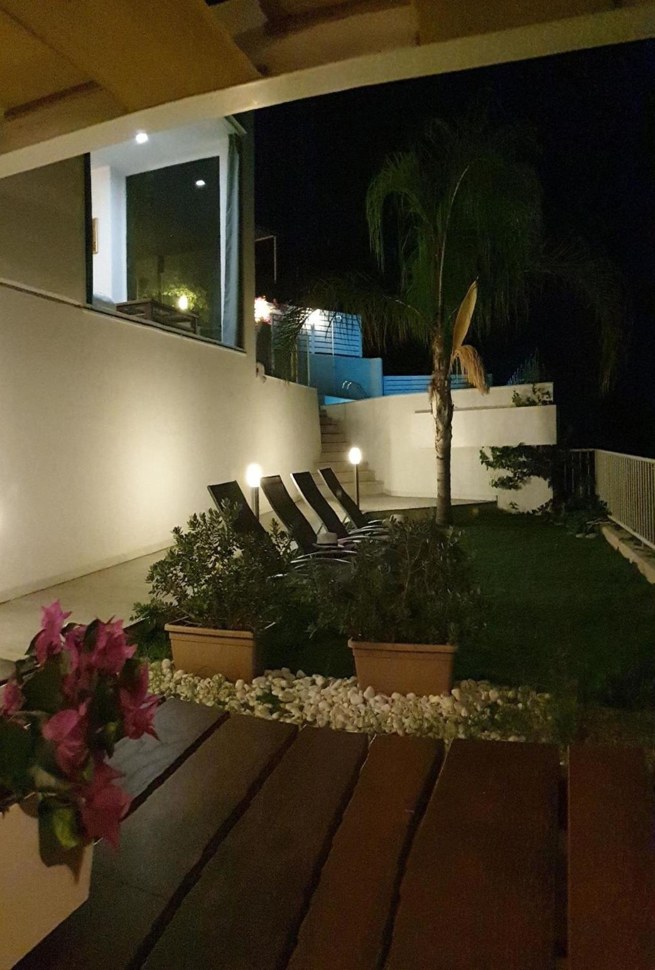 Mit Privatpool Fuer 6 Personen Ca 150 Qm In Cefalu, Sizilien Nordkueste Von Sizilien Casa vacanze