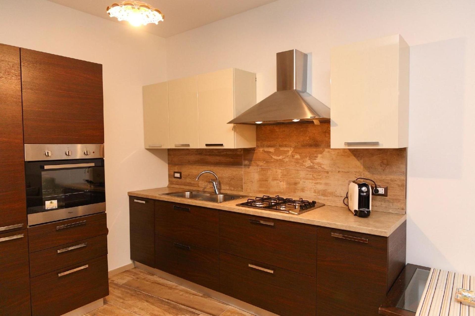 Fuer 6 Personen Ca 60 Qm In Cefalu, Sizilien Nordkueste Von Sizilien *