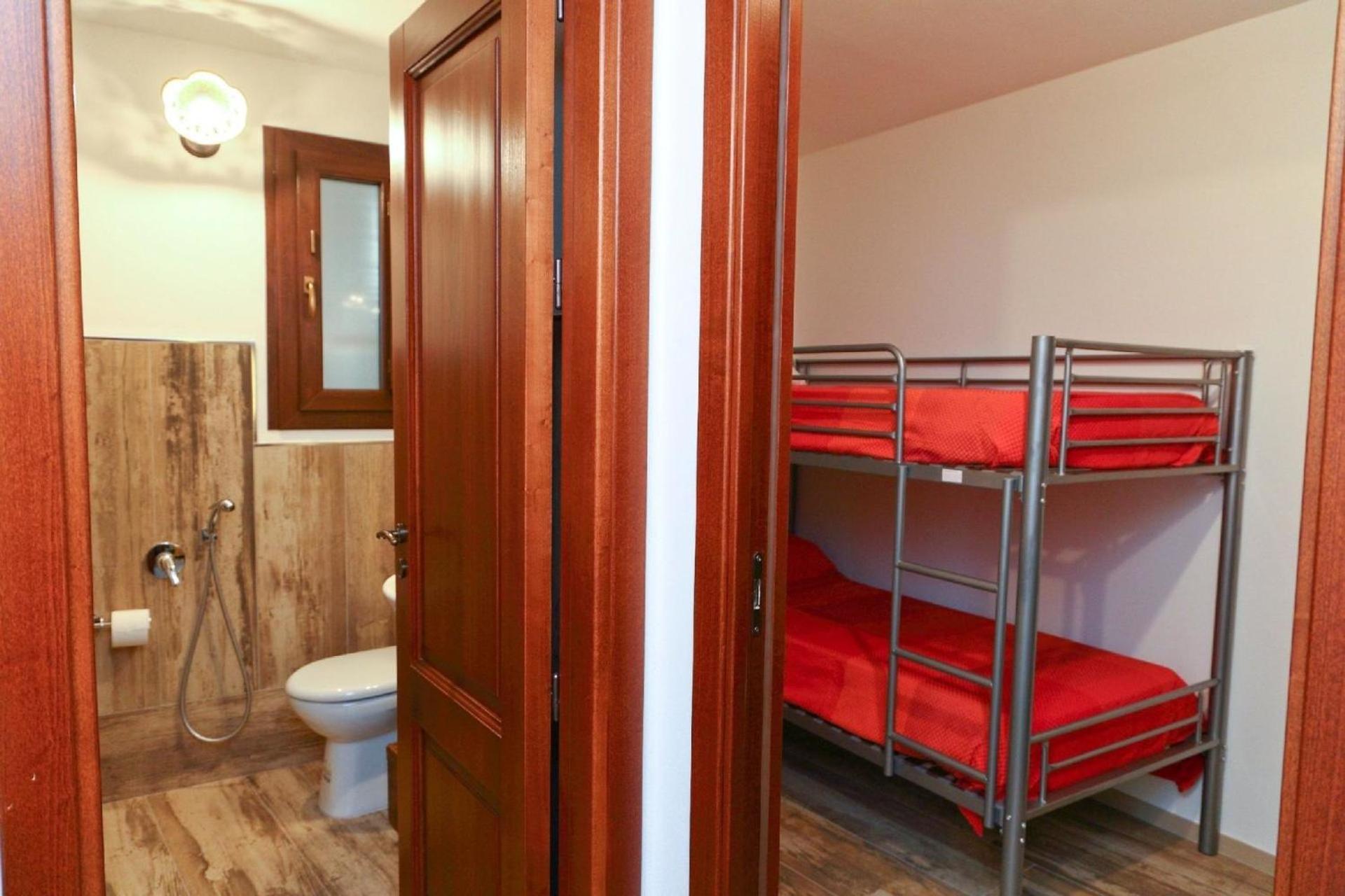 Fuer 6 Personen Ca 60 Qm In Cefalu, Sizilien Nordkueste Von Sizilien *