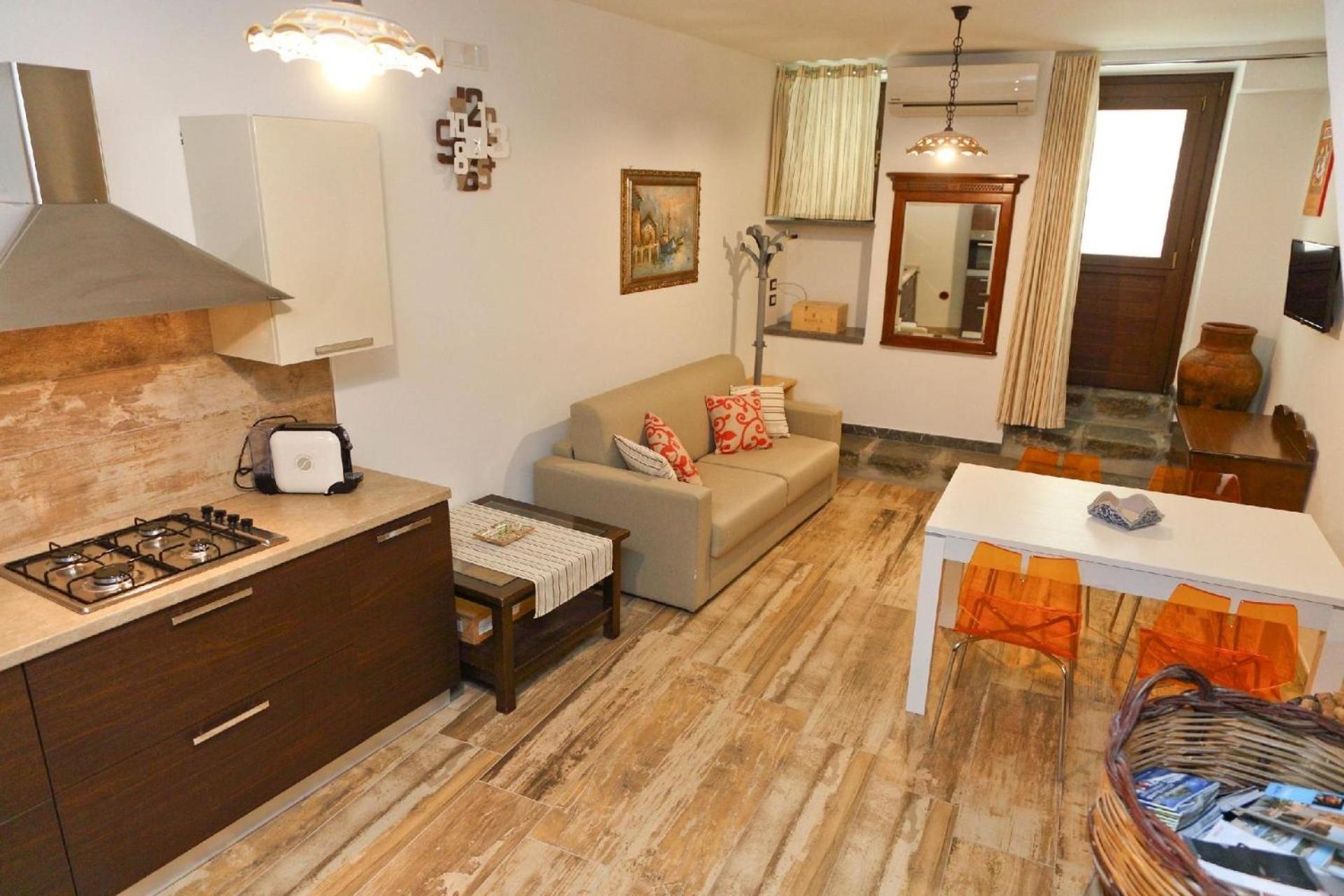 Fuer 6 Personen Ca 60 Qm In Cefalu, Sizilien Nordkueste Von Sizilien Apartment *
