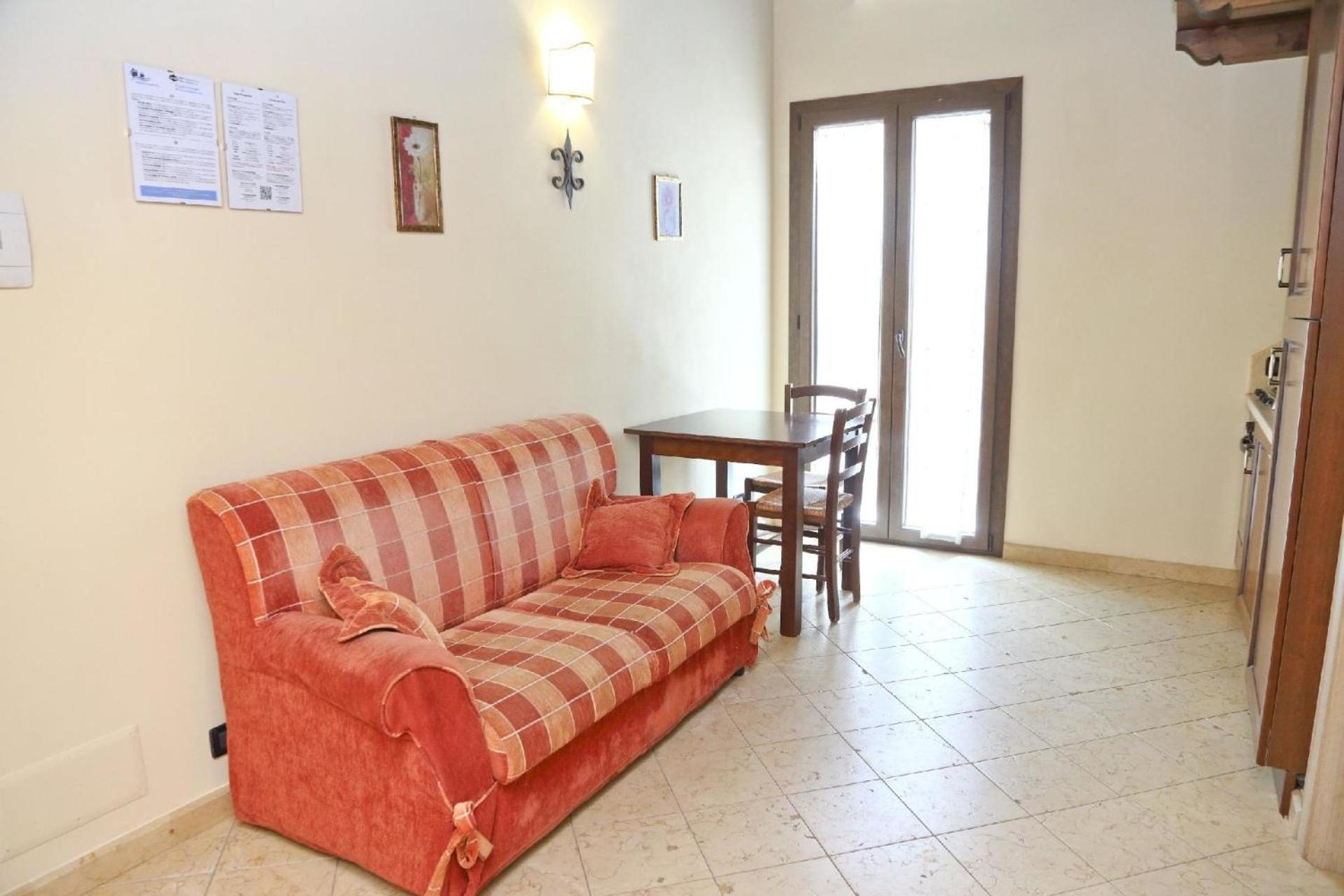 Fuer 3 Personen Ca 40 Qm In Cefalu, Sizilien Nordkueste Von Sizilien