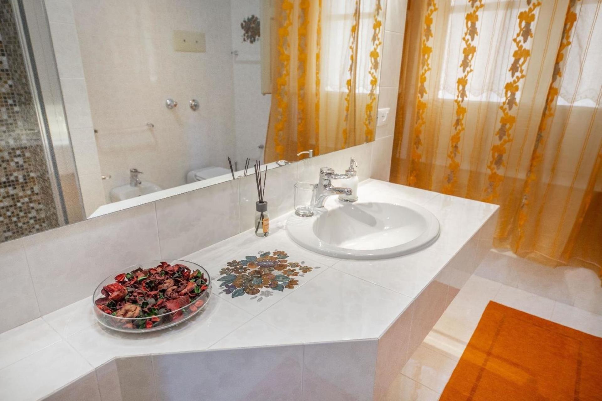 Fuer 4 Personen Ca 70 Qm In Cefalu, Sizilien Nordkueste Von Sizilien - B59956 Apartment Cefalu