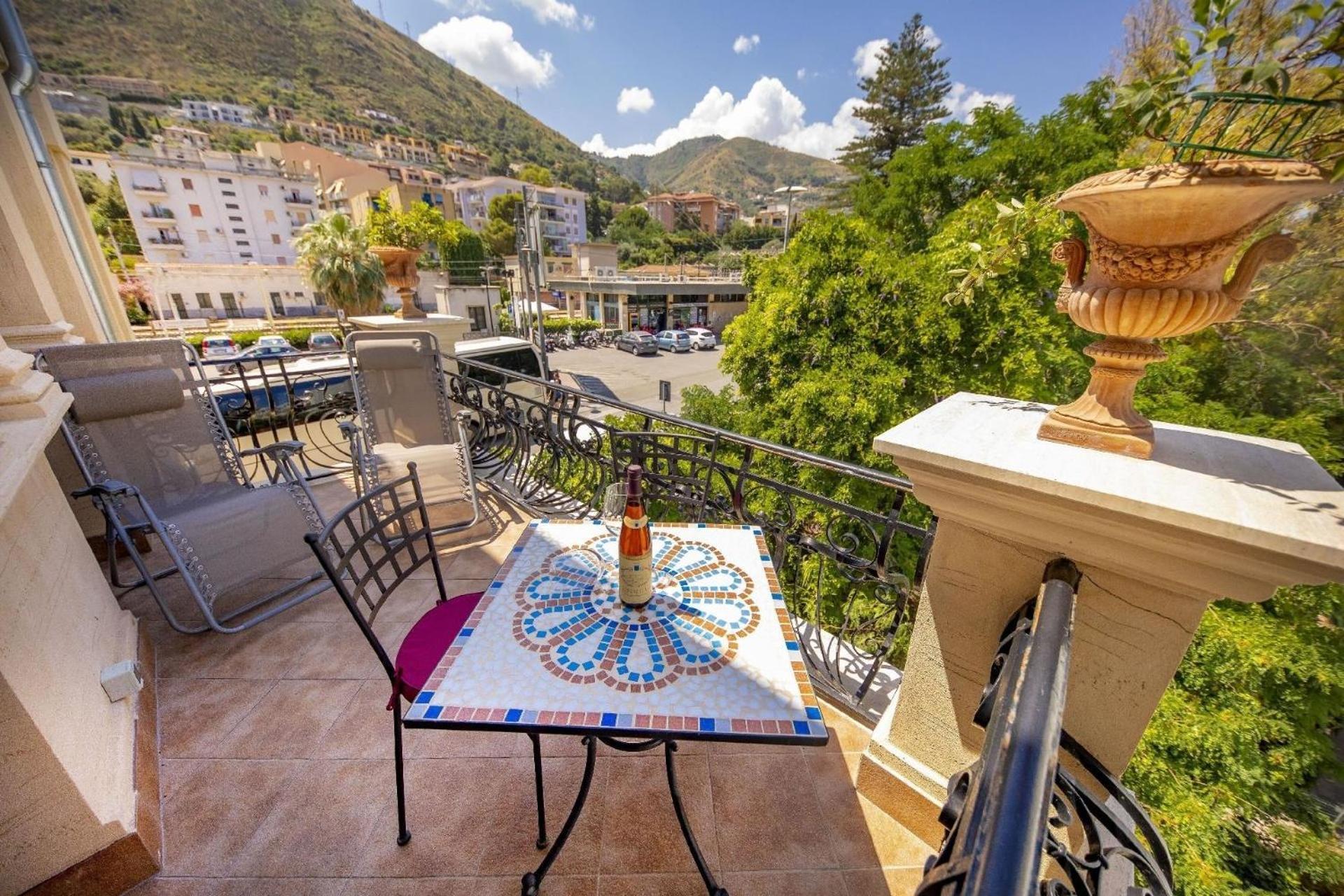 Fuer 4 Personen Ca 70 Qm In Cefalu, Sizilien Nordkueste Von Sizilien - B59956