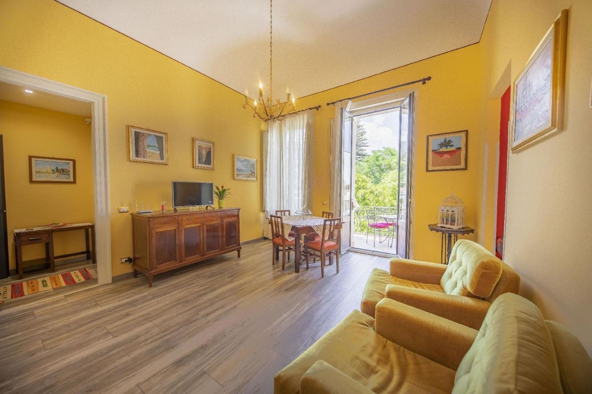 Fuer 4 Personen Ca 70 Qm In Cefalu, Sizilien Nordkueste Von Sizilien - B59956 Apartment Cefalu