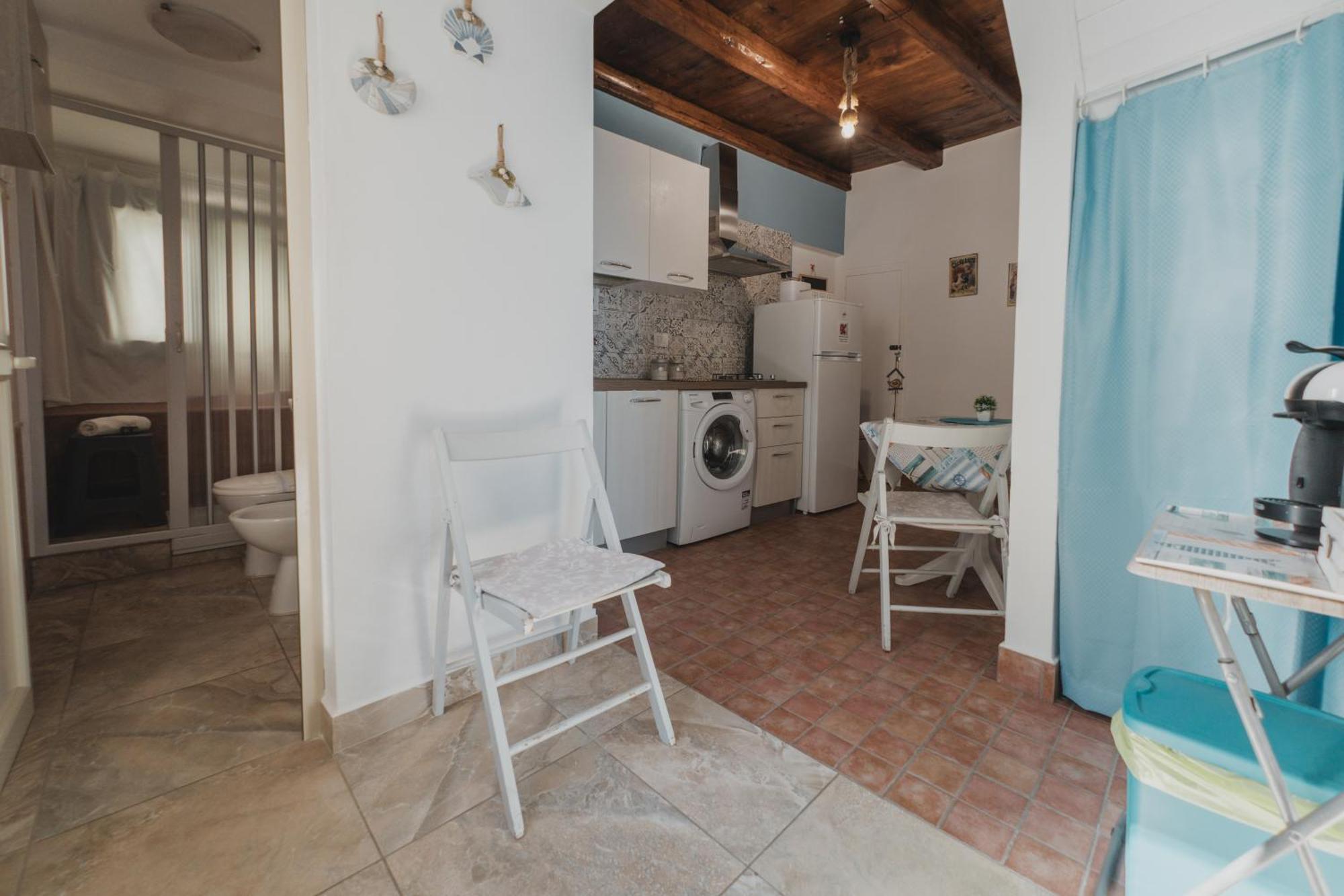 Apartment Tra La Rocca E Il Mare Di *