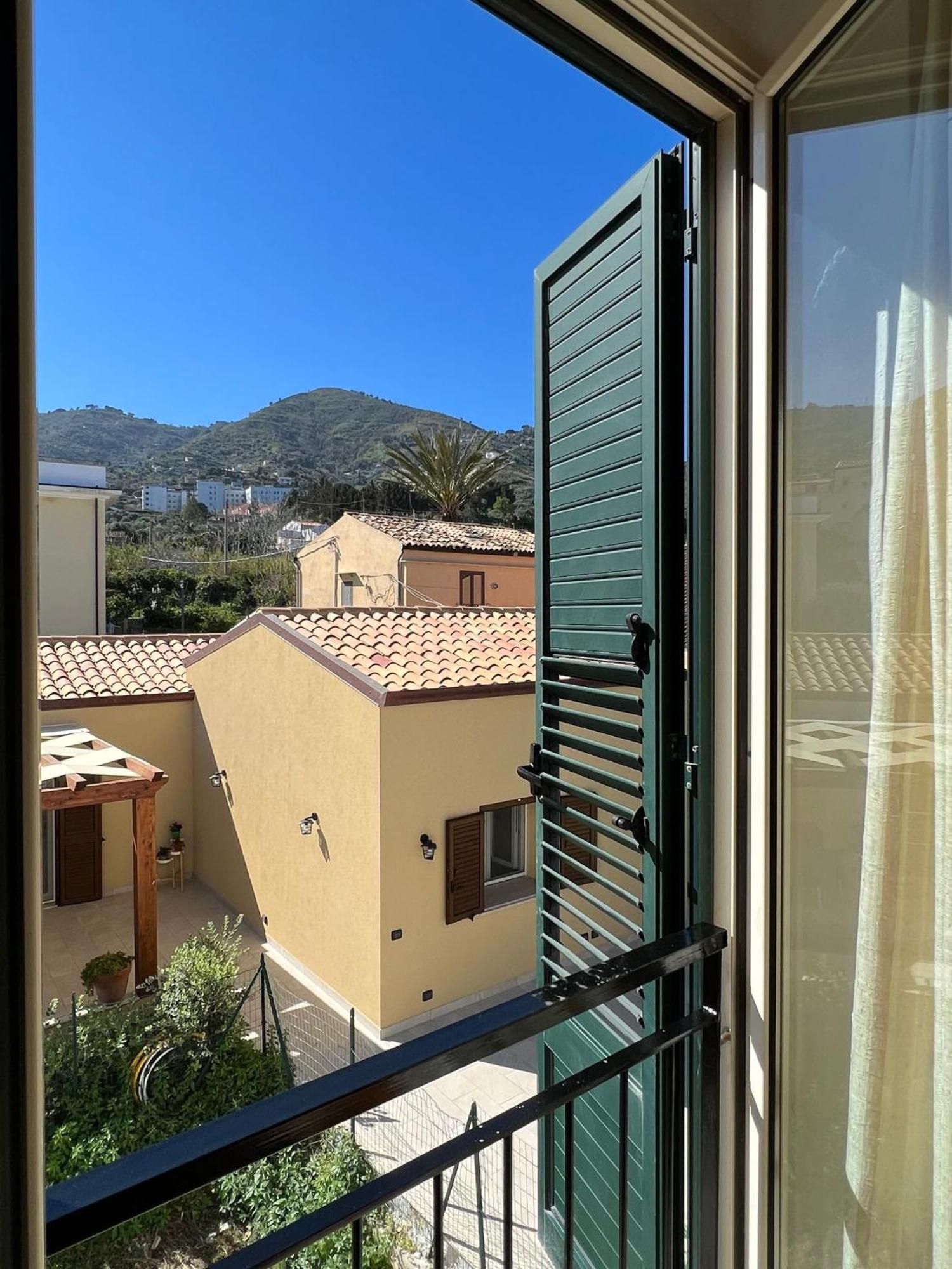 Apartment Sea View *