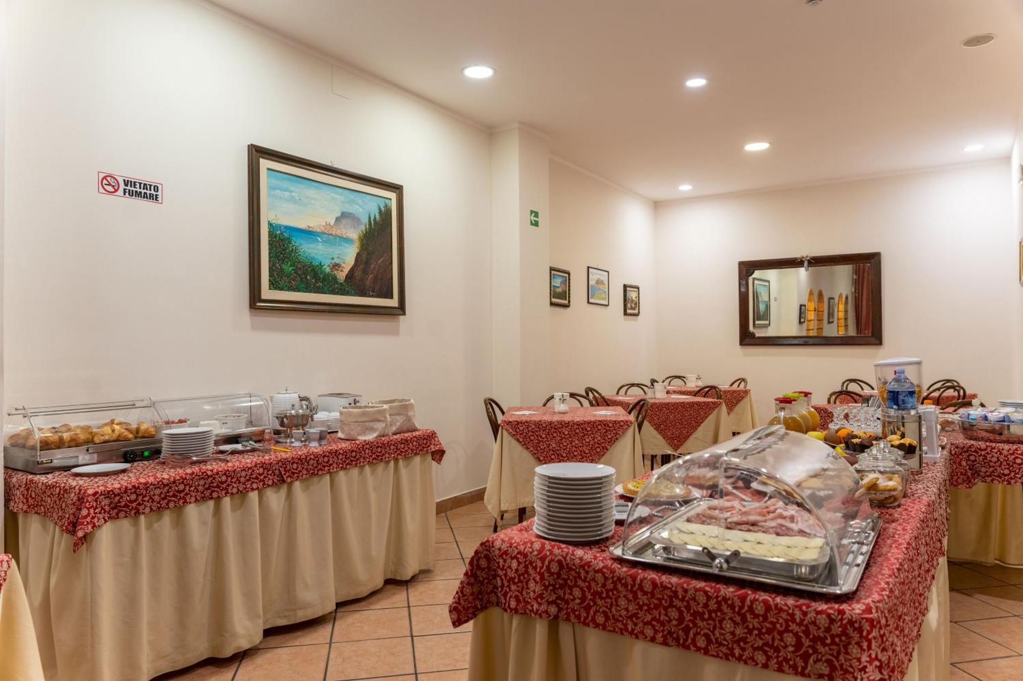 Hotel Mediterraneo Hotel