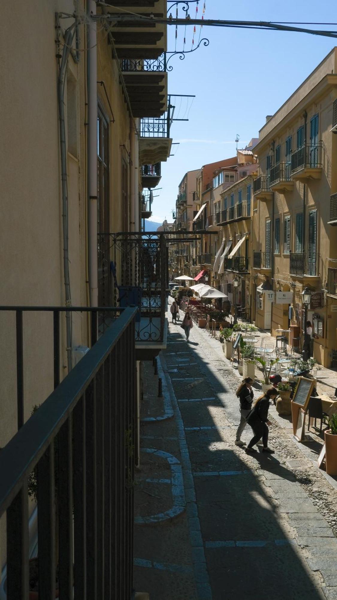 Dimora Del Pescatore - House Bed & Breakfast Cefalu