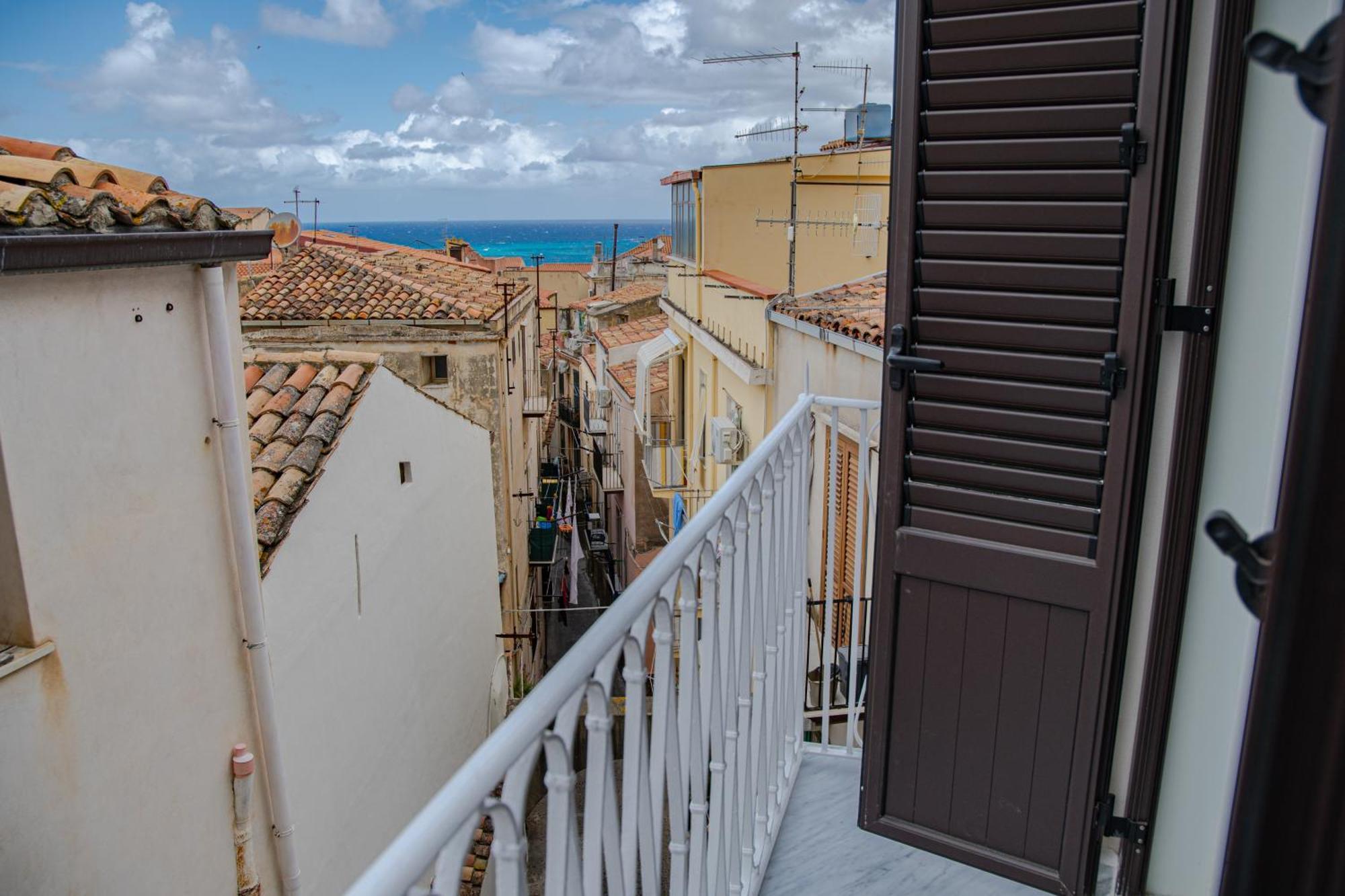 Casa Vicolo Re Apartment *