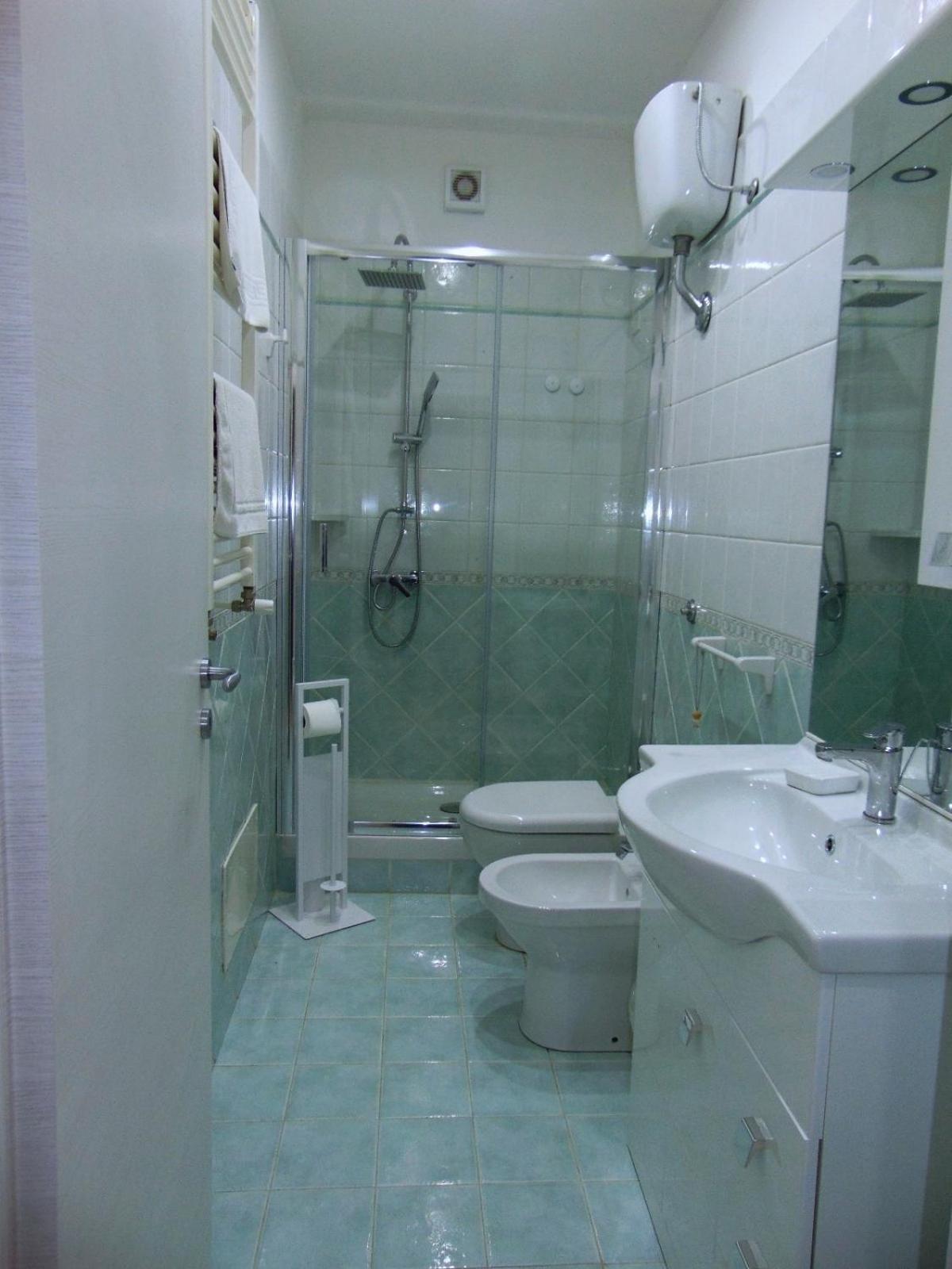 Roma Guest house *