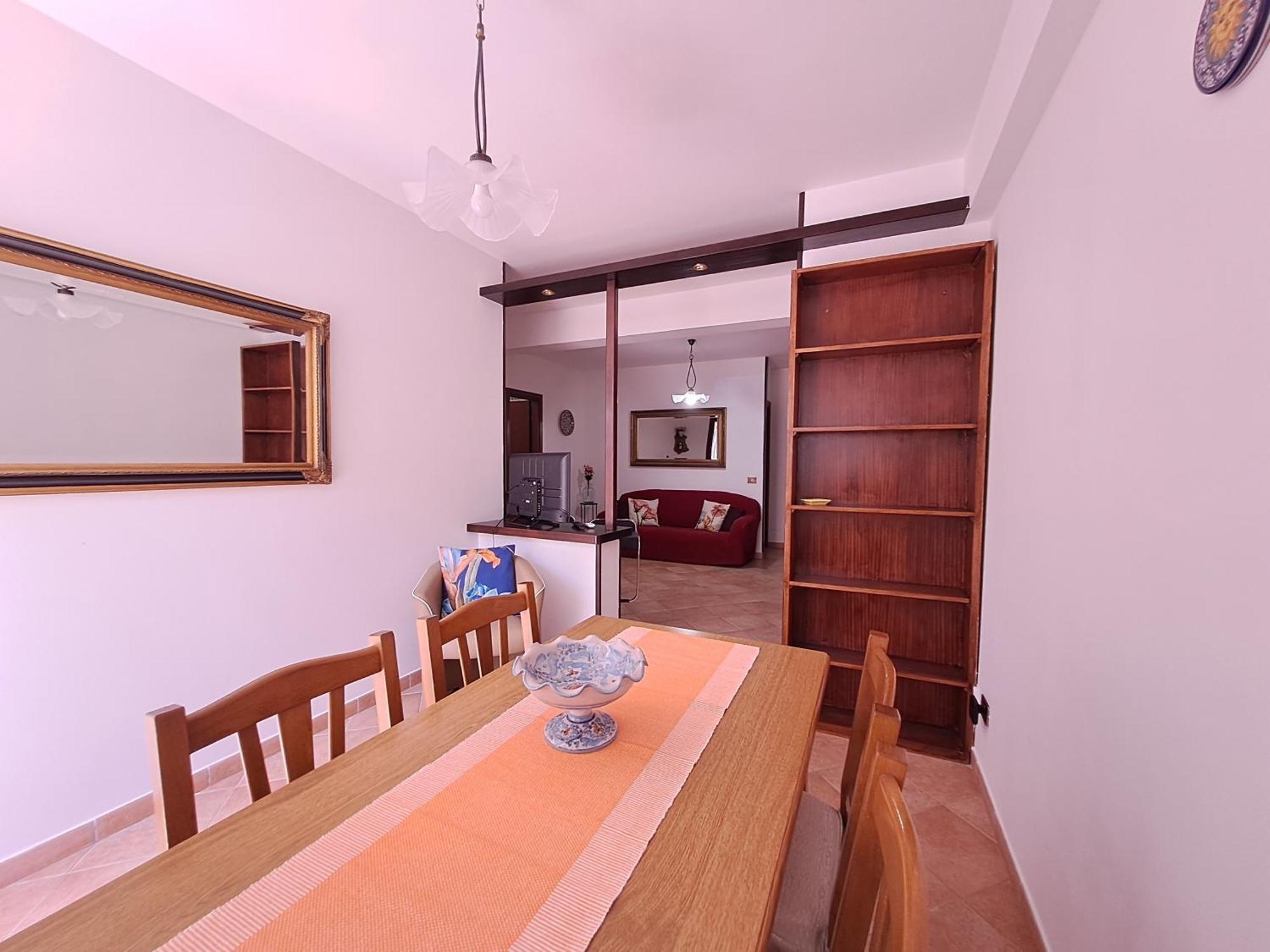 Rosaflo Con Terrazza A Apartment *