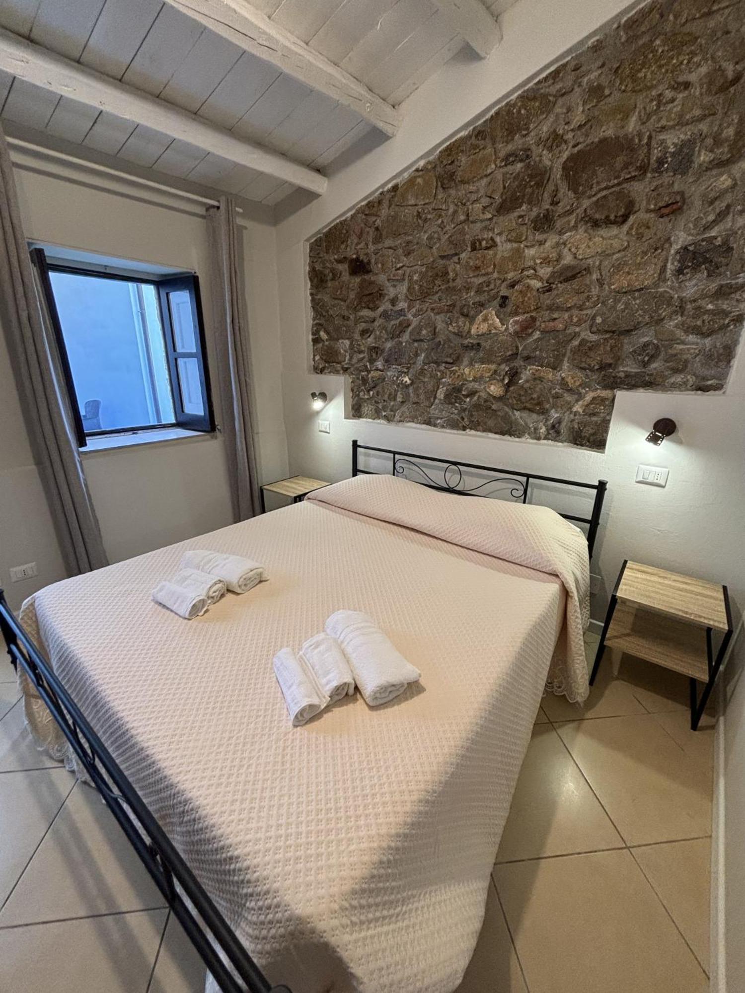 Domus Divina * Cefalu