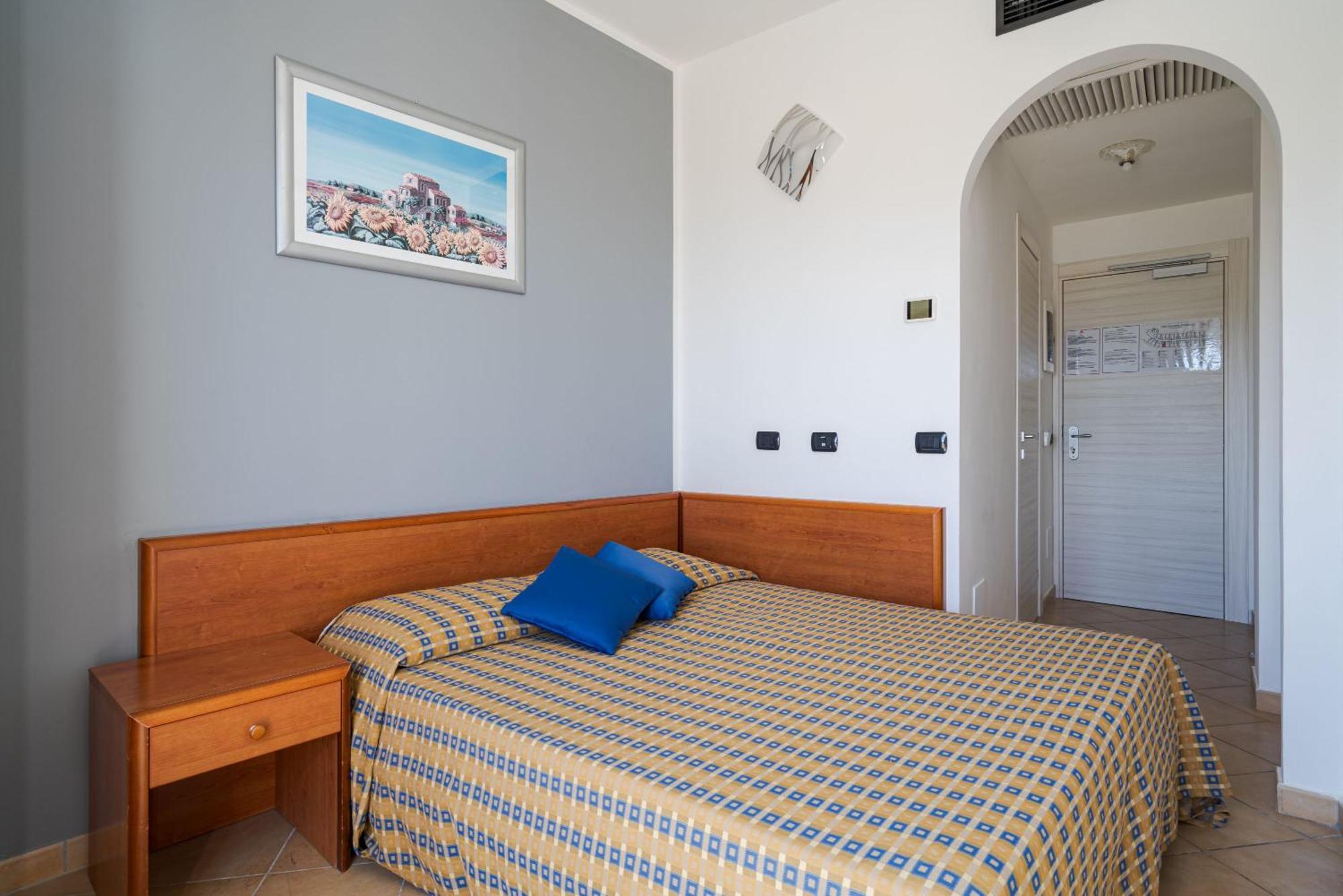 Carlton Riviera 4* Cefalù