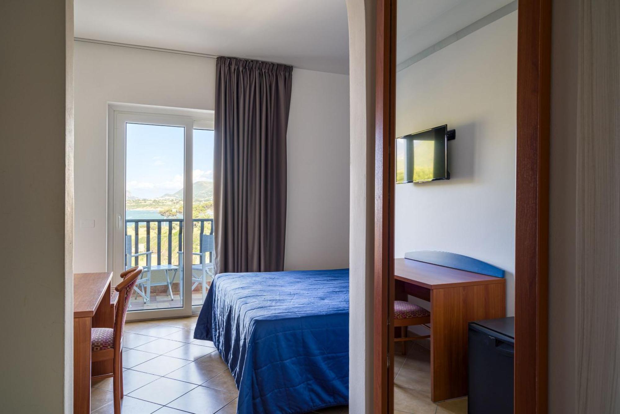 Hotel Carlton Riviera 4*
