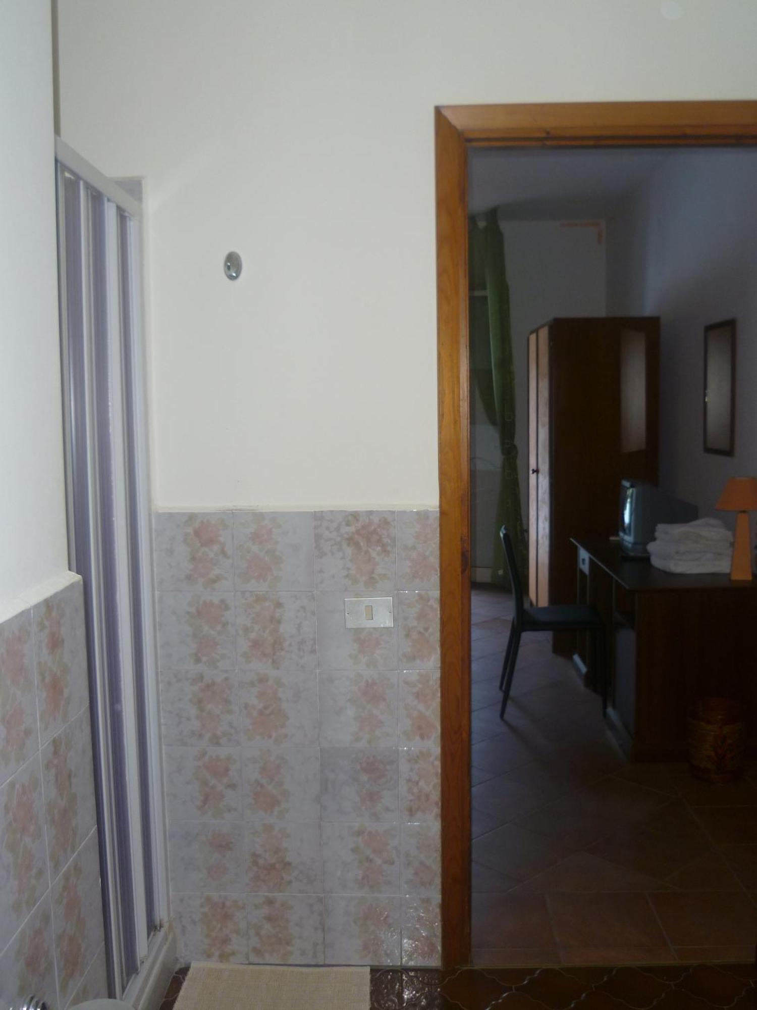 Alba Tra I Pini Bed & Breakfast 2*