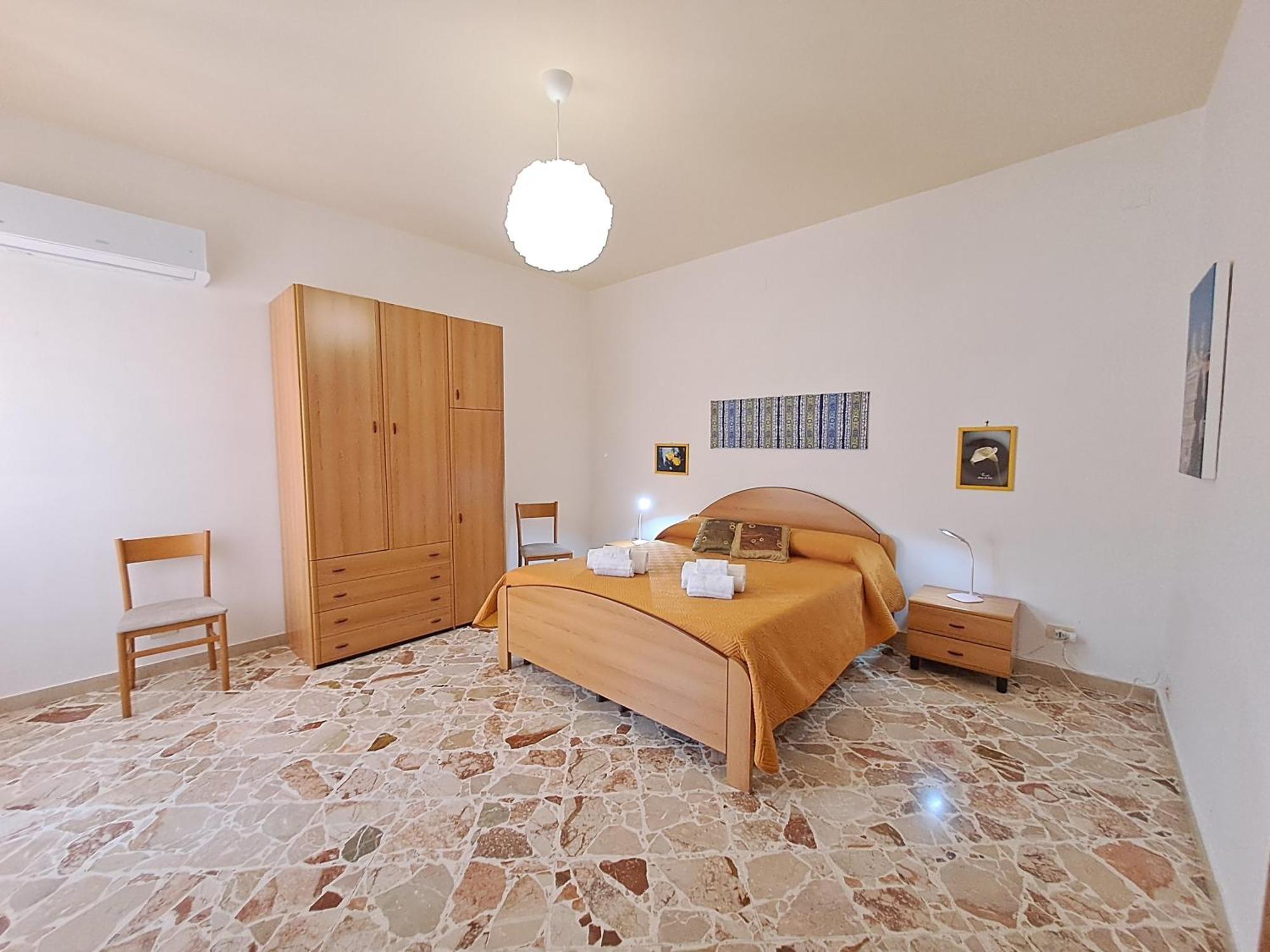 Apartment Nomad68 Family Holidays By Casa In Mente Cefalu