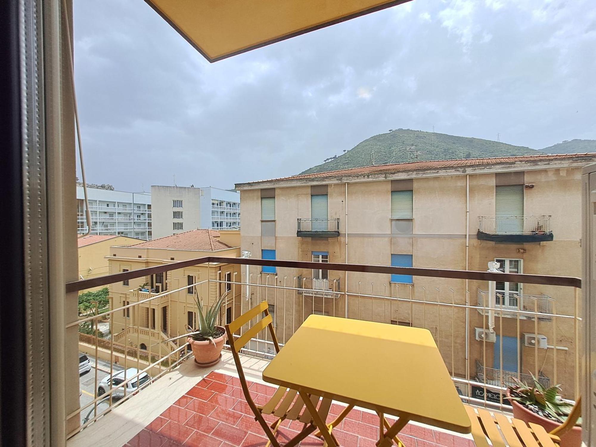 Apartment Nomad68 Family Holidays By Casa In Mente