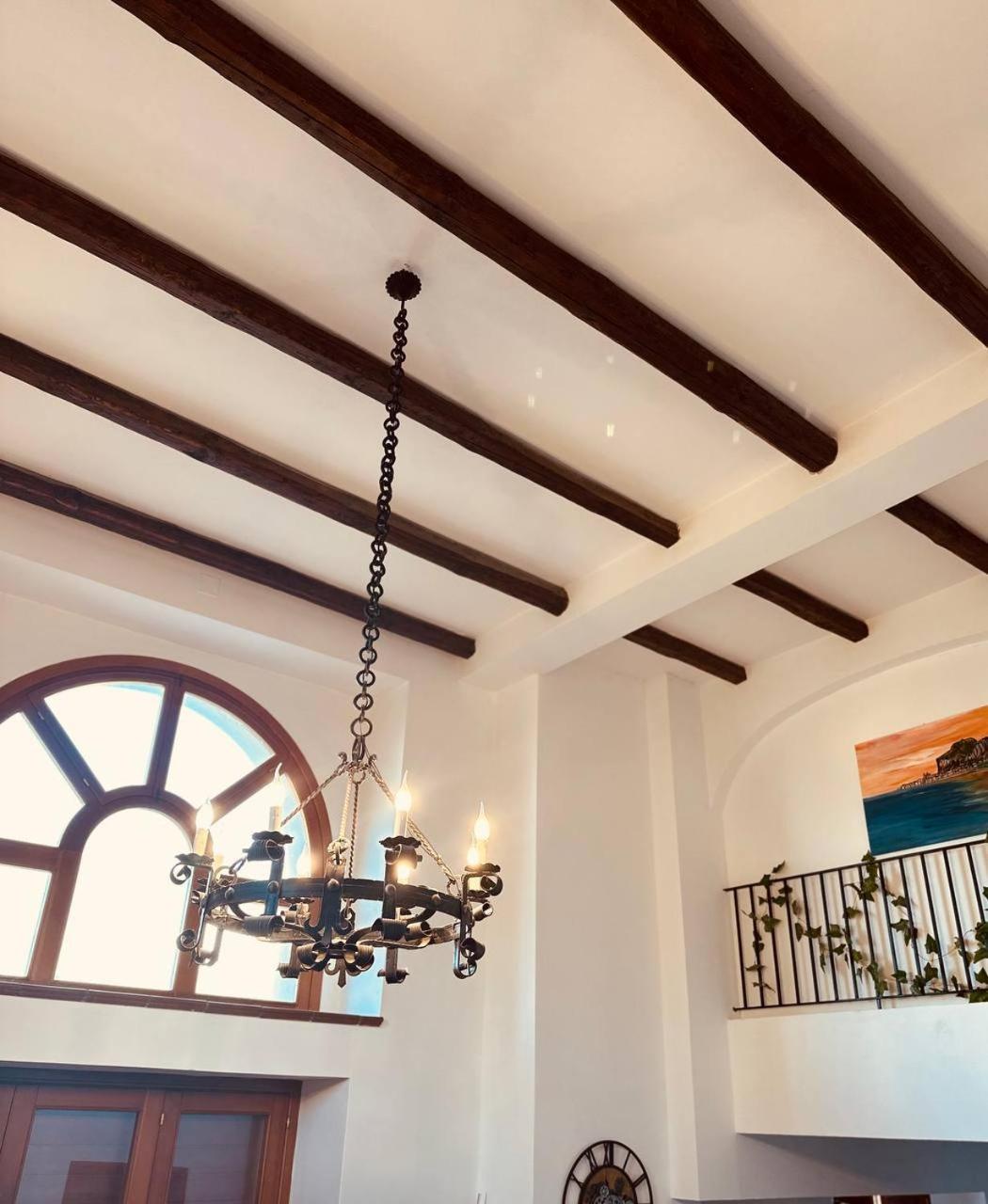 Tiche Guest house *